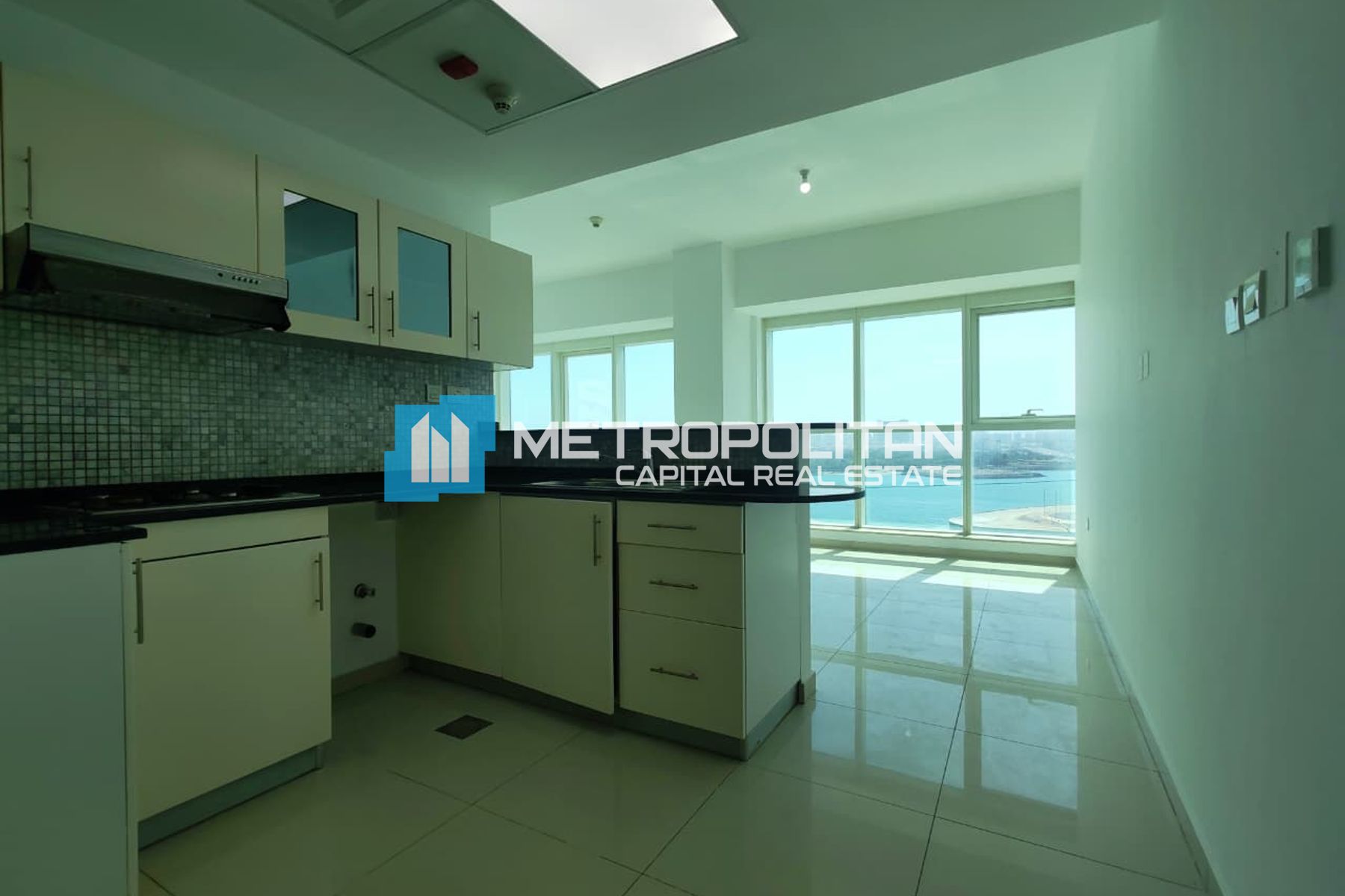 Full Canal View | Mid Floor 1BR | Prime Location