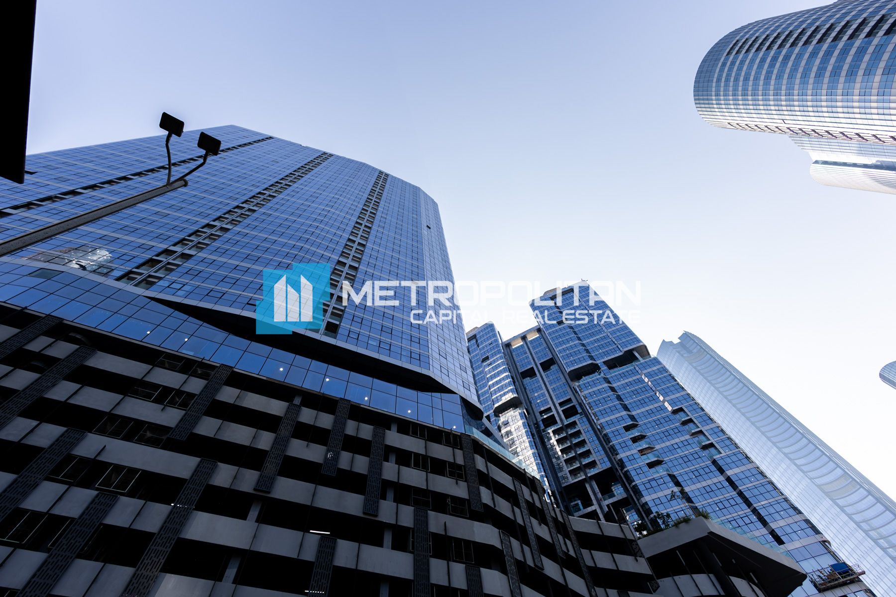 2BR w/ Balcony | Vacant | High Floor | Canal View