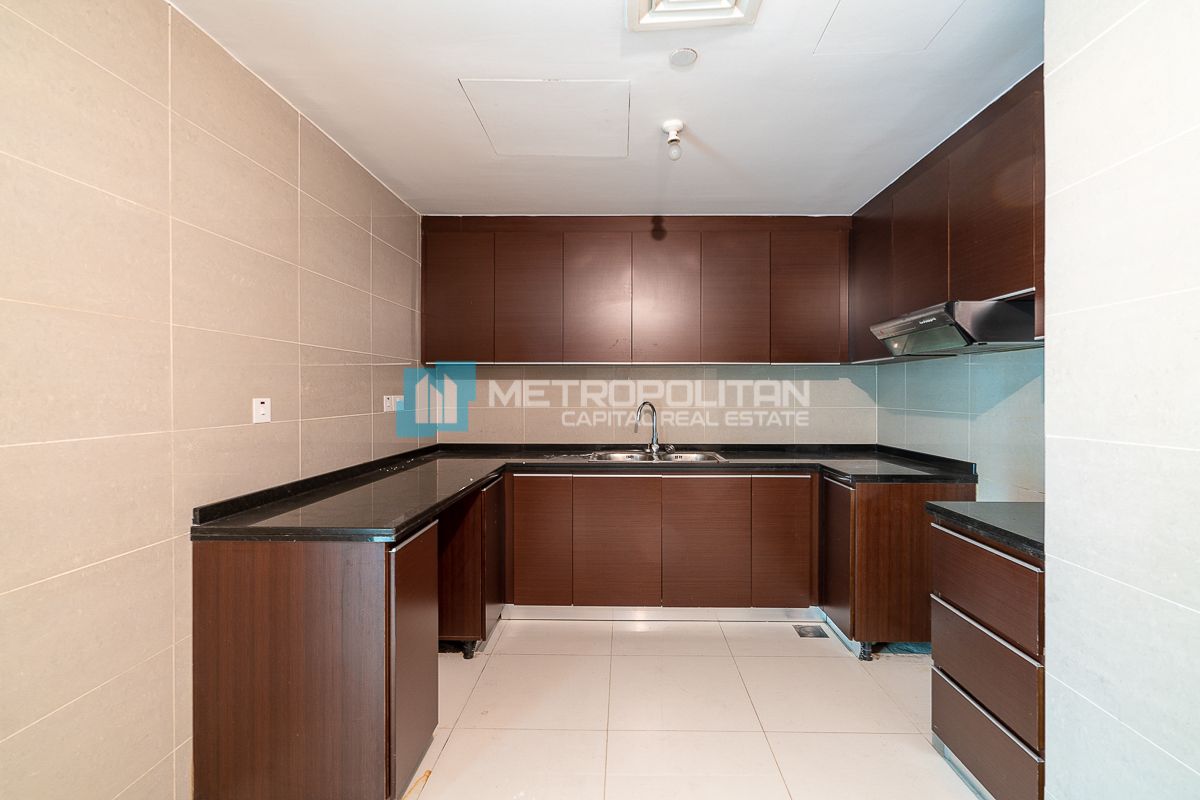 Upgraded 1BR | Pool View | Full Facilities