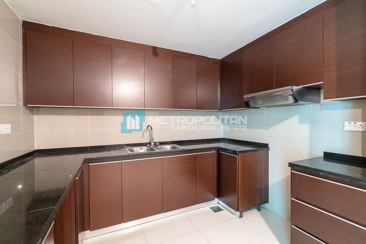Upgraded 1BR | Pool View | Full Facilities