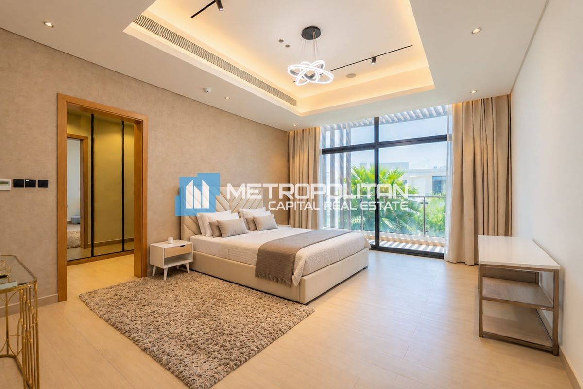Rare Corner Villa | Massive Plot | Premium Unit