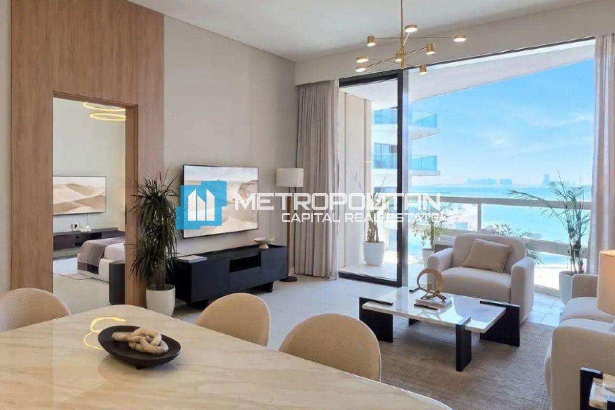 Canal View | Vacant 1BR w/ Balcony | Baheen Tower