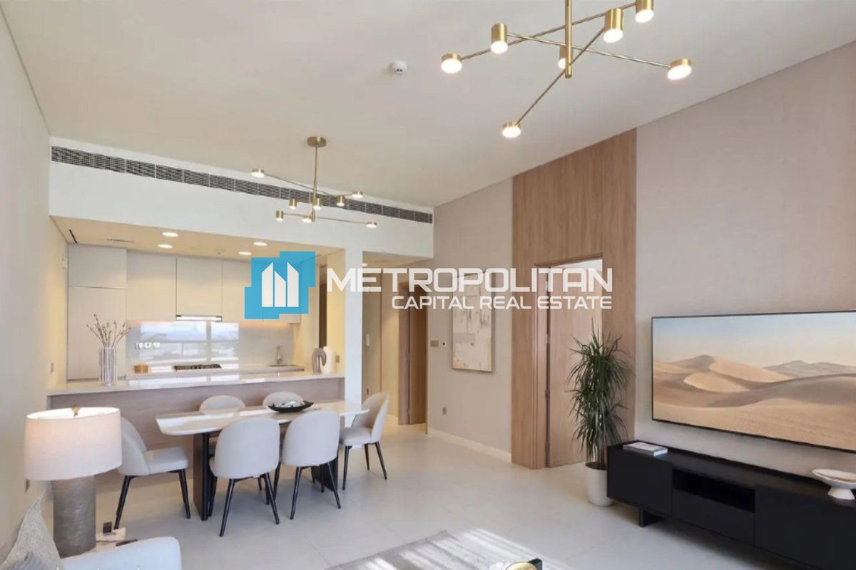 Canal View | Vacant 1BR w/ Balcony | Baheen Tower