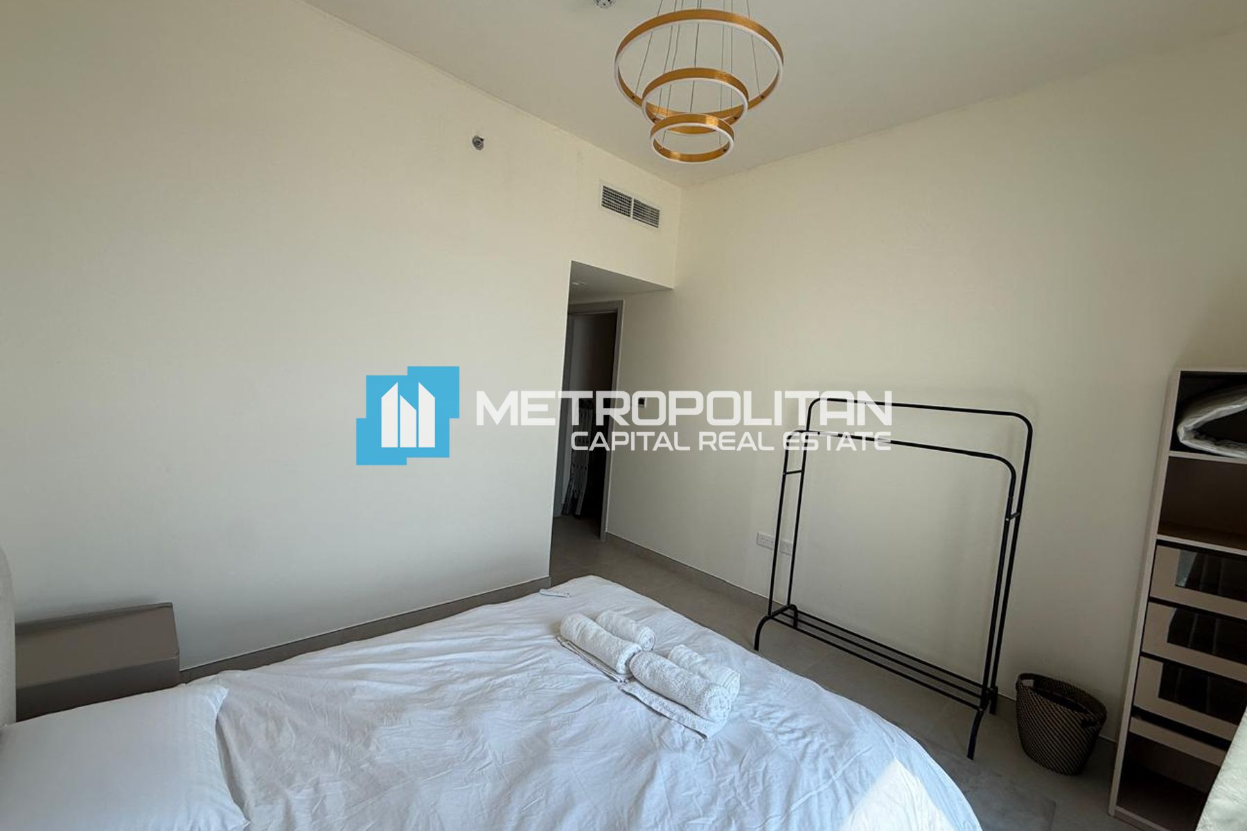 2BHK+ Balcony | Ready to Move| Fully Furnished