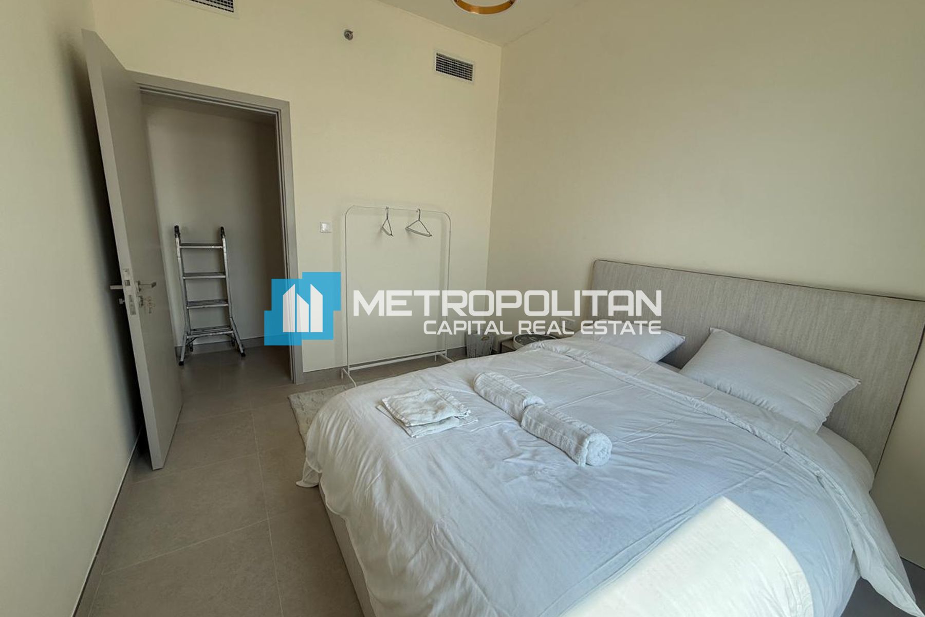 2BHK+ Balcony | Ready to Move| Fully Furnished