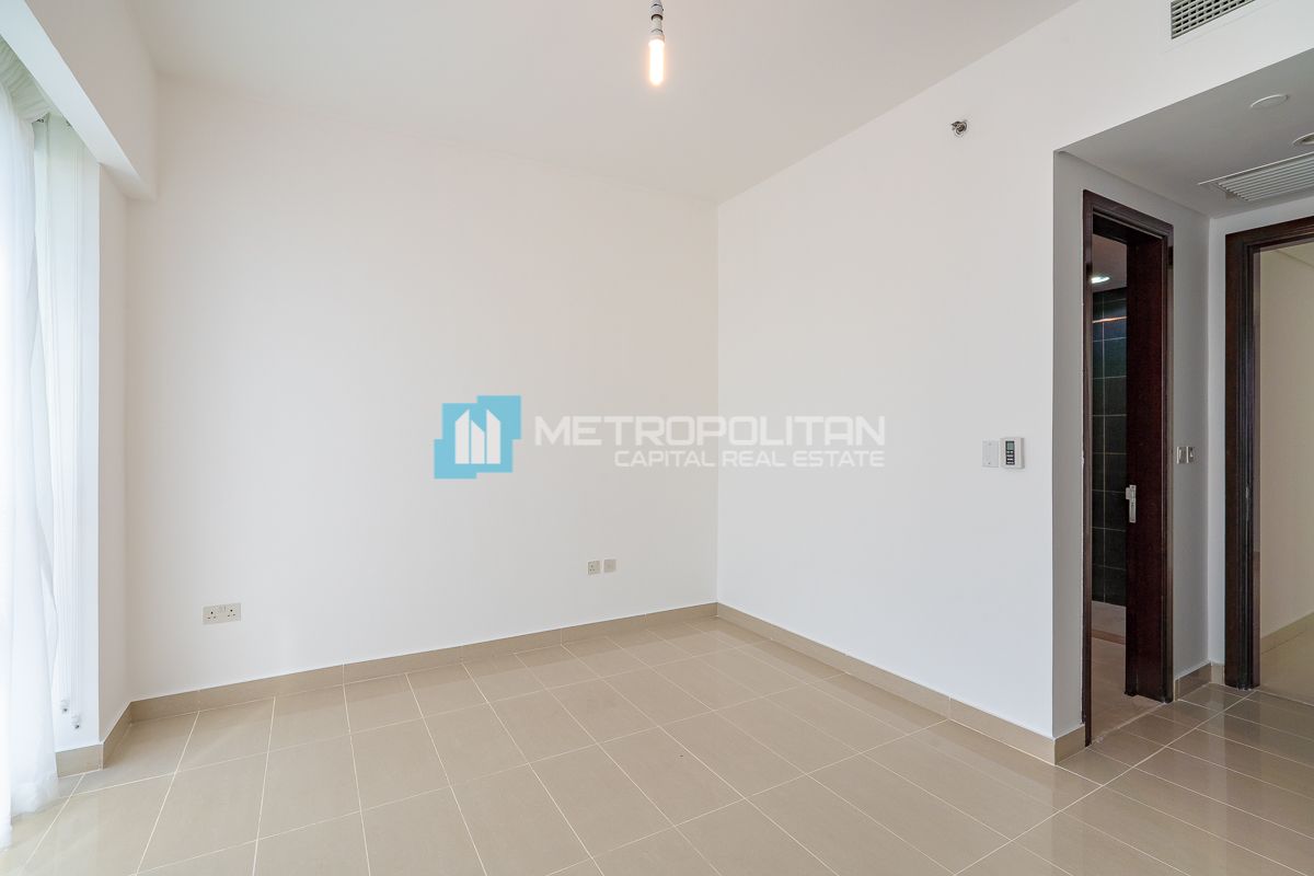 Partial Sea View | Maids + Study Views |High Floor