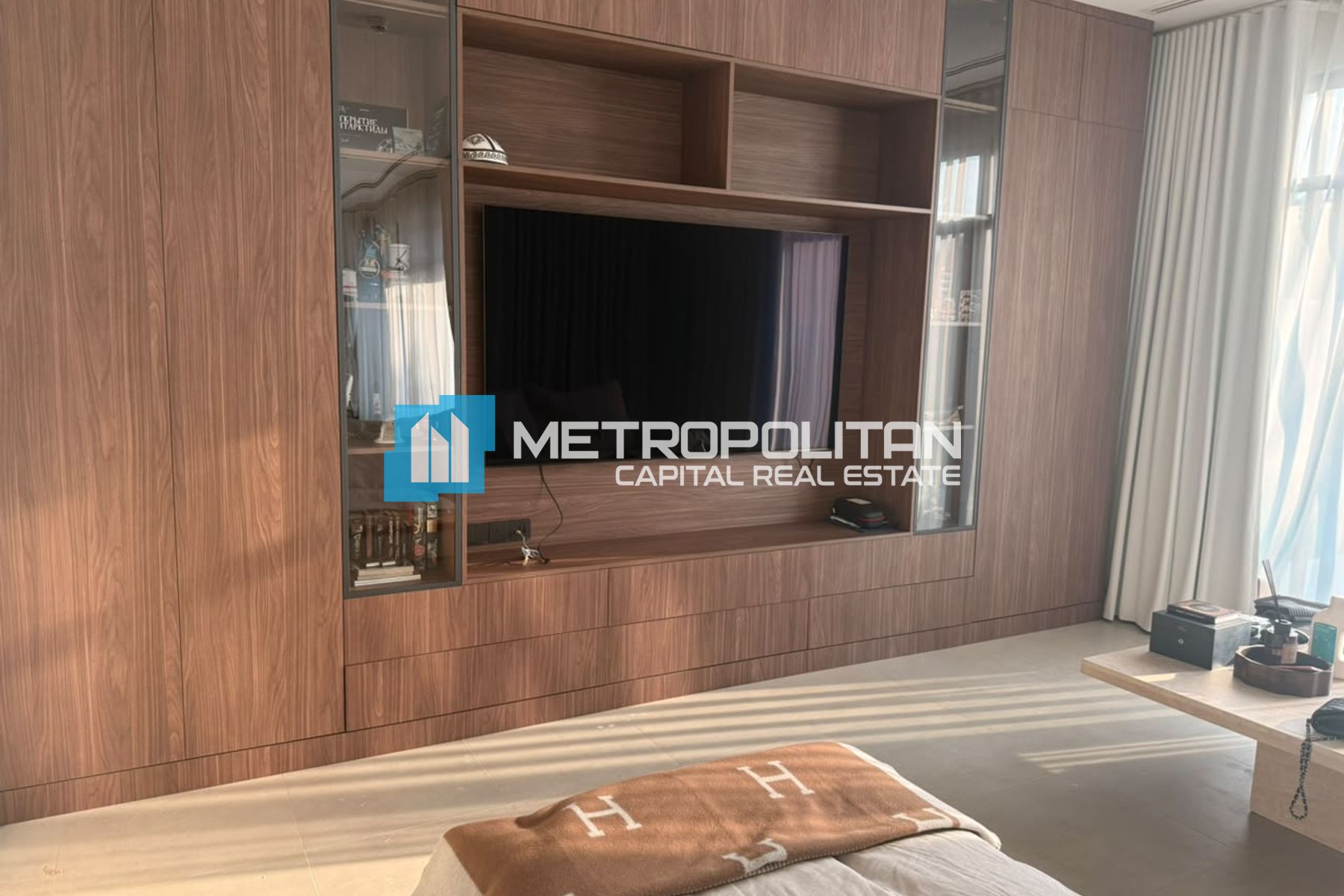 2BR w/ Maids | Close to amenities | Prime Location