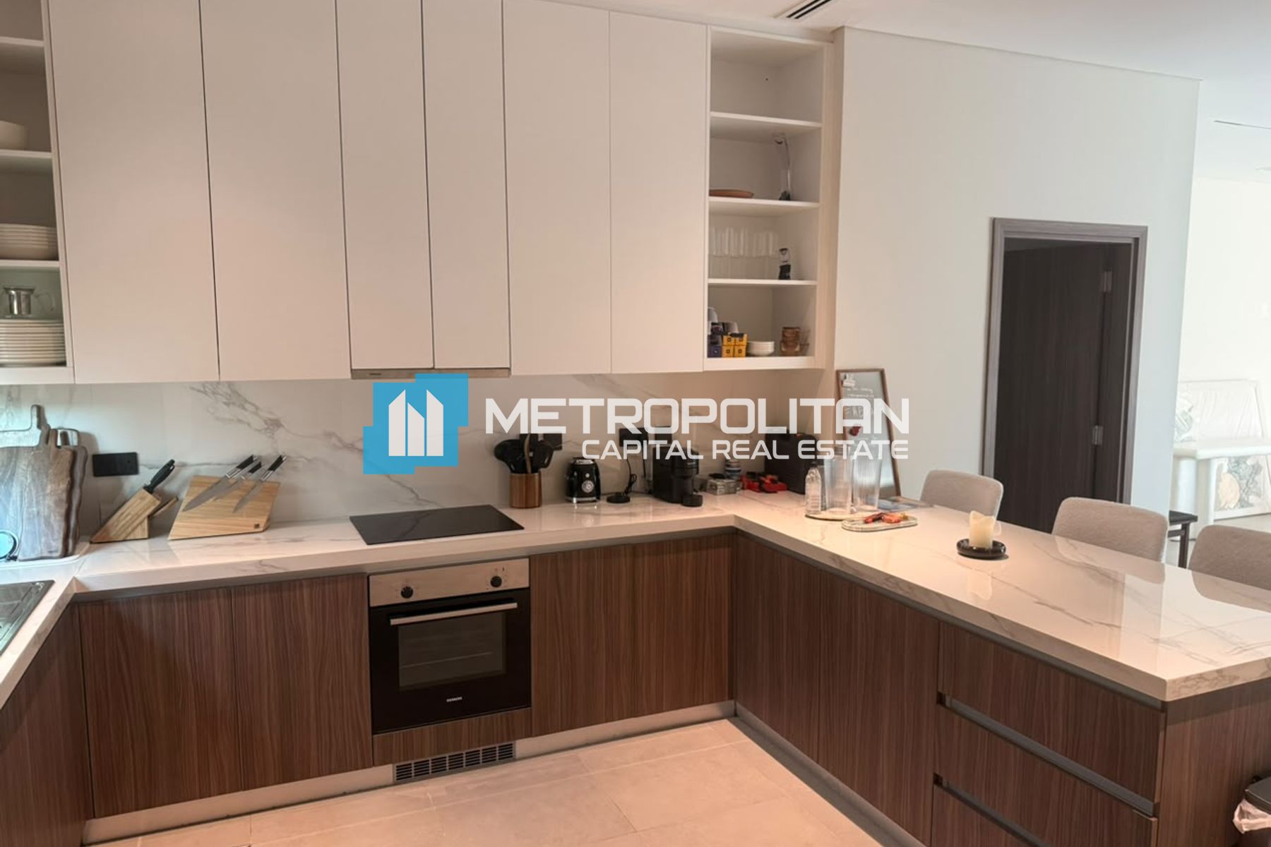2BR w/ Maids | Close to amenities | Prime Location