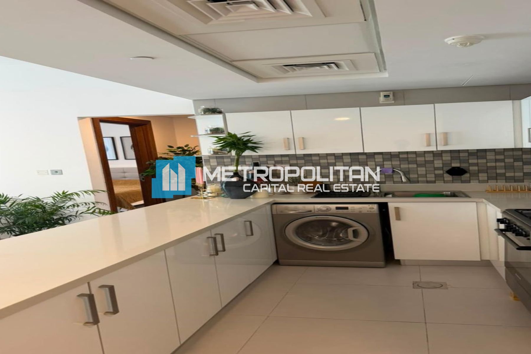 High Floor| Partial Sea View| High Roi | Furnished