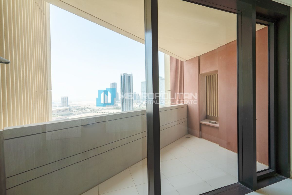 High Floor Unit | Skyline View | 2BR w/ Balcony