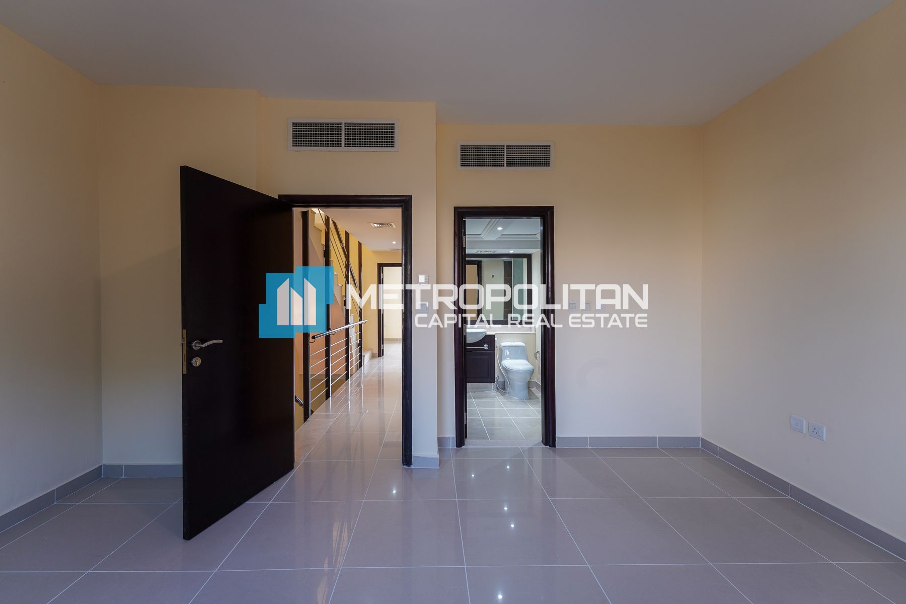 3BR Townhouse for Sale in Arabian Style, Al Reef - MCS-51333