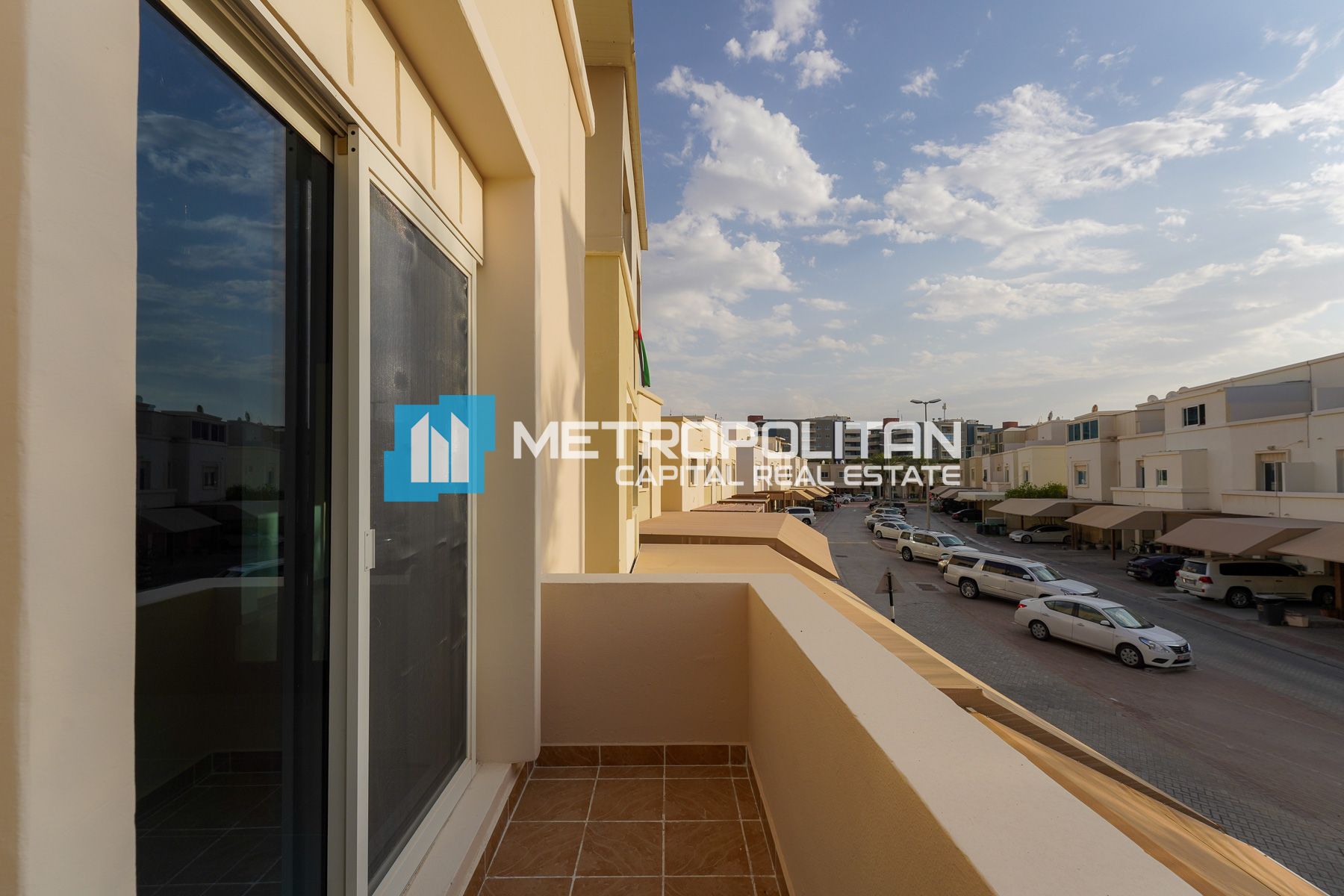 Duplex 3BR | Premium Amenities | Private Garden