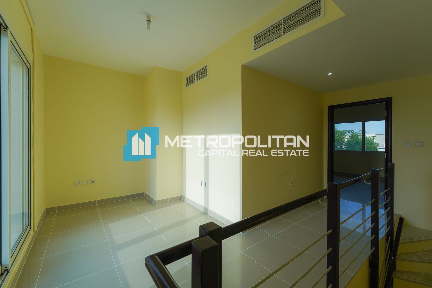 Duplex 3BR | Premium Amenities | Private Garden