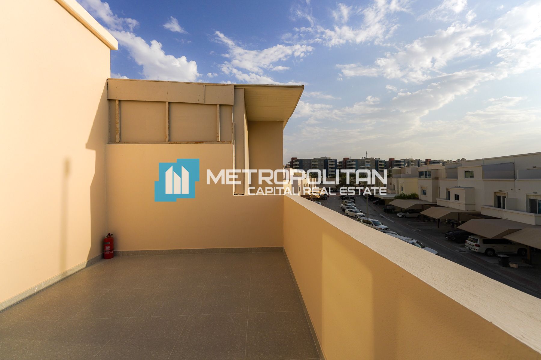 Duplex 3BR | Premium Amenities | Private Garden