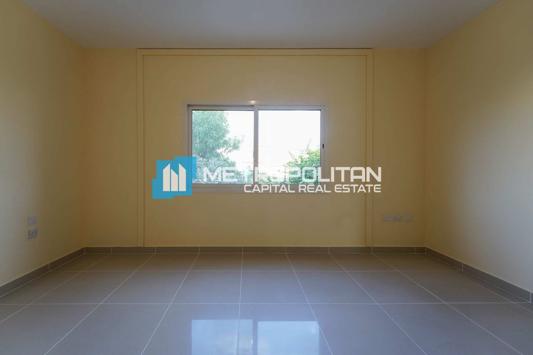 3BR Townhouse for Sale in Arabian Style, Al Reef - MCS-51333