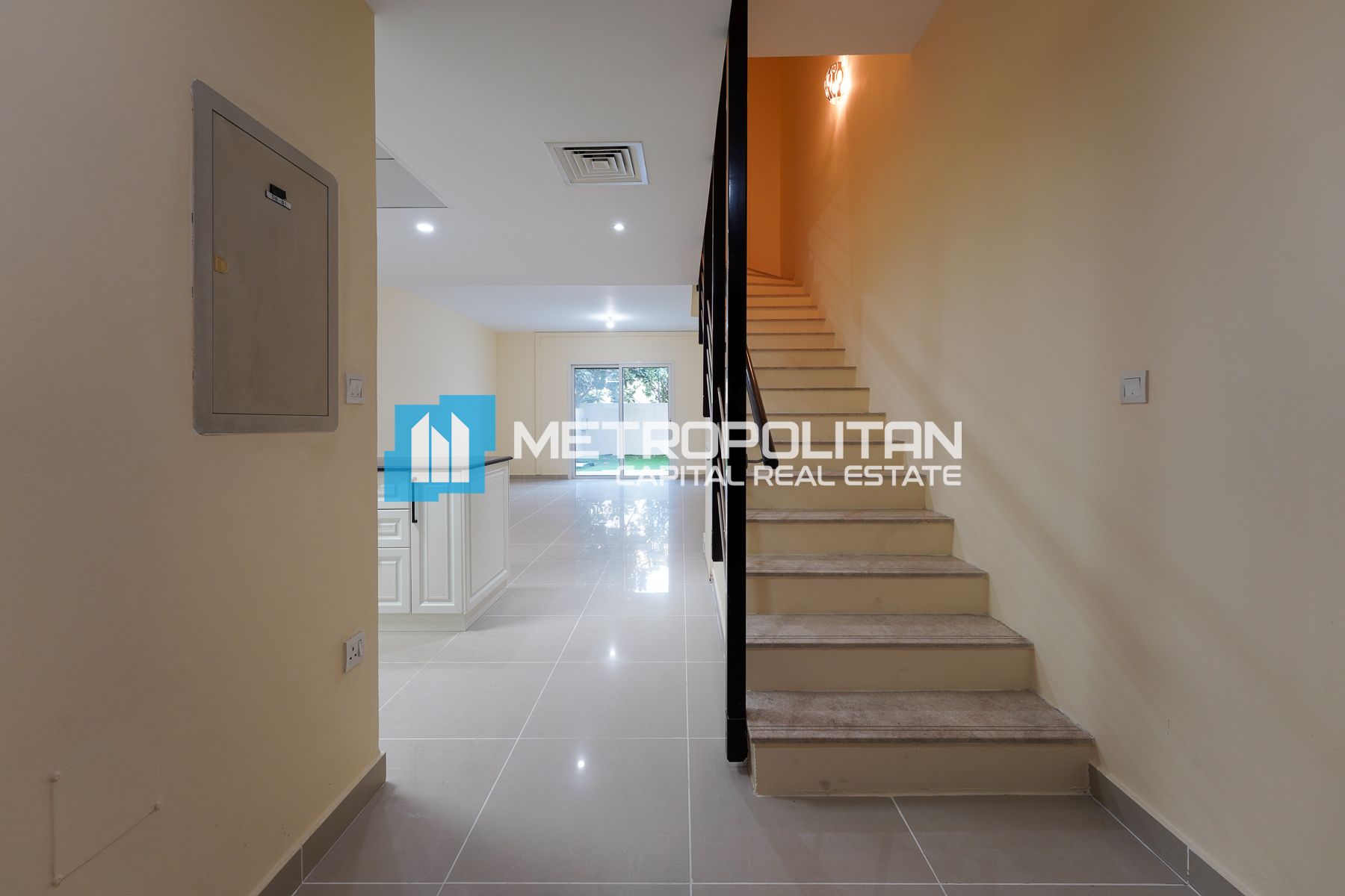 Duplex 3BR | Premium Amenities | Private Garden