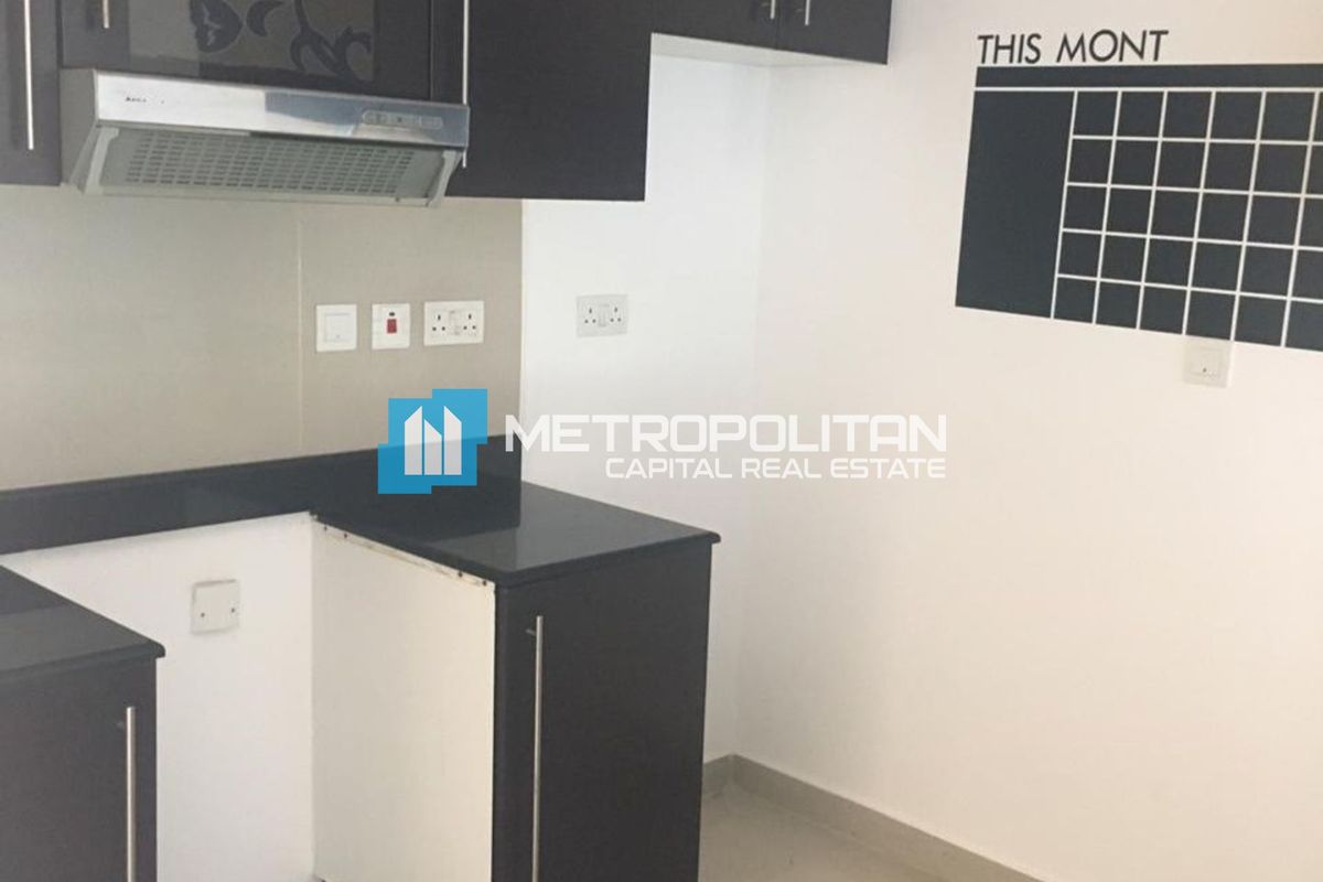 تاون هاوس للبيع في Arabian Style، Al Reef - MCS-51407