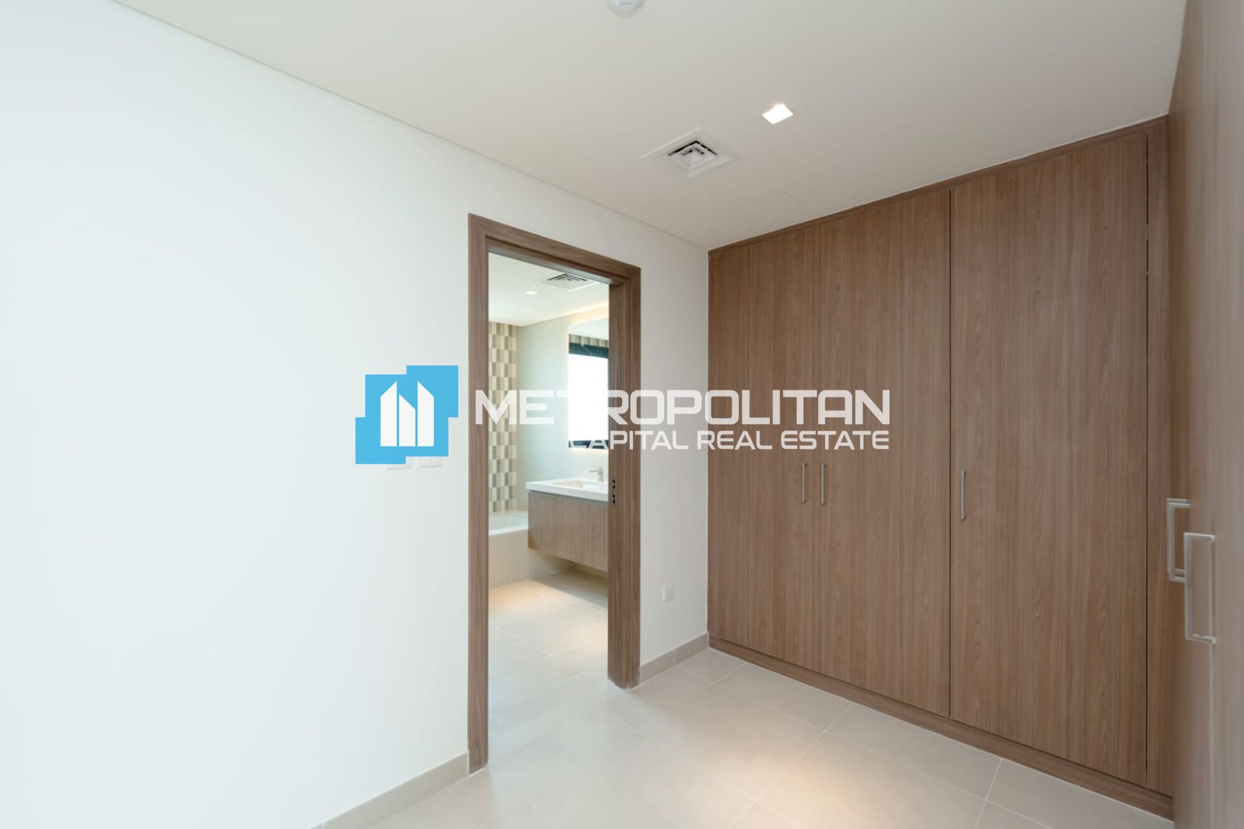 Single Row Corner | Ready to Move | Golf View