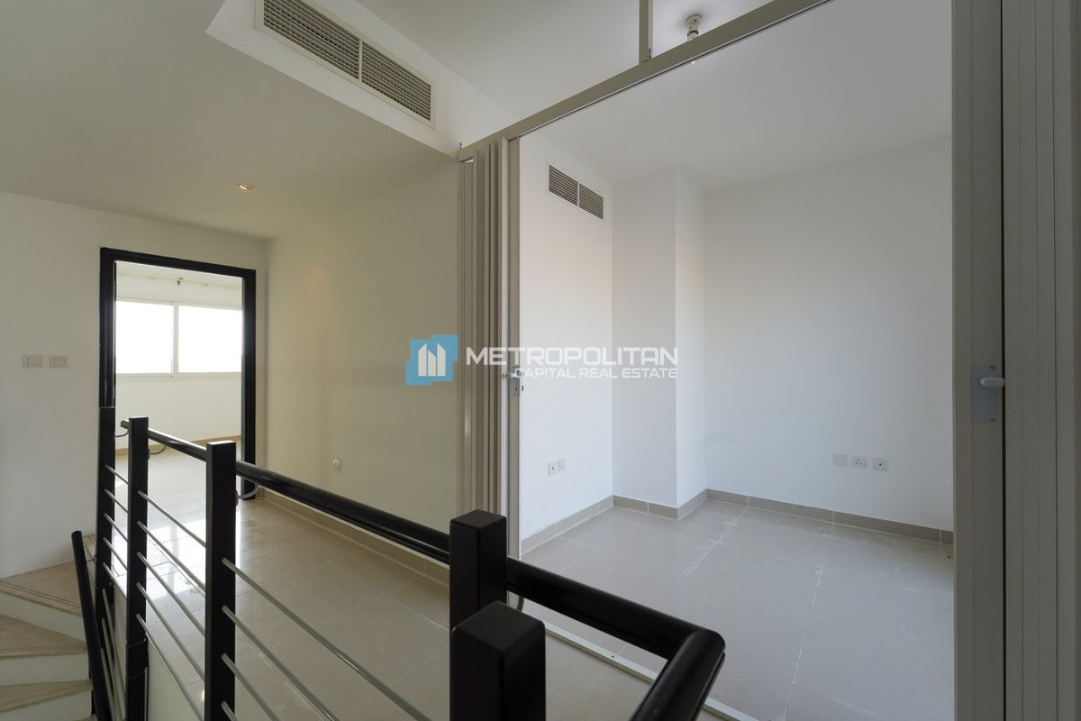 3BR Townhouse for Sale in Mediterranean Style, Al Reef - MCS-51637