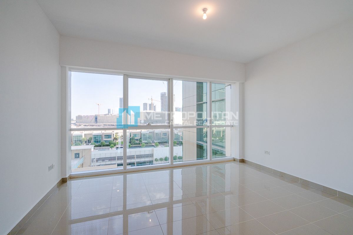 Marina View | Ready to Move | Prime Location