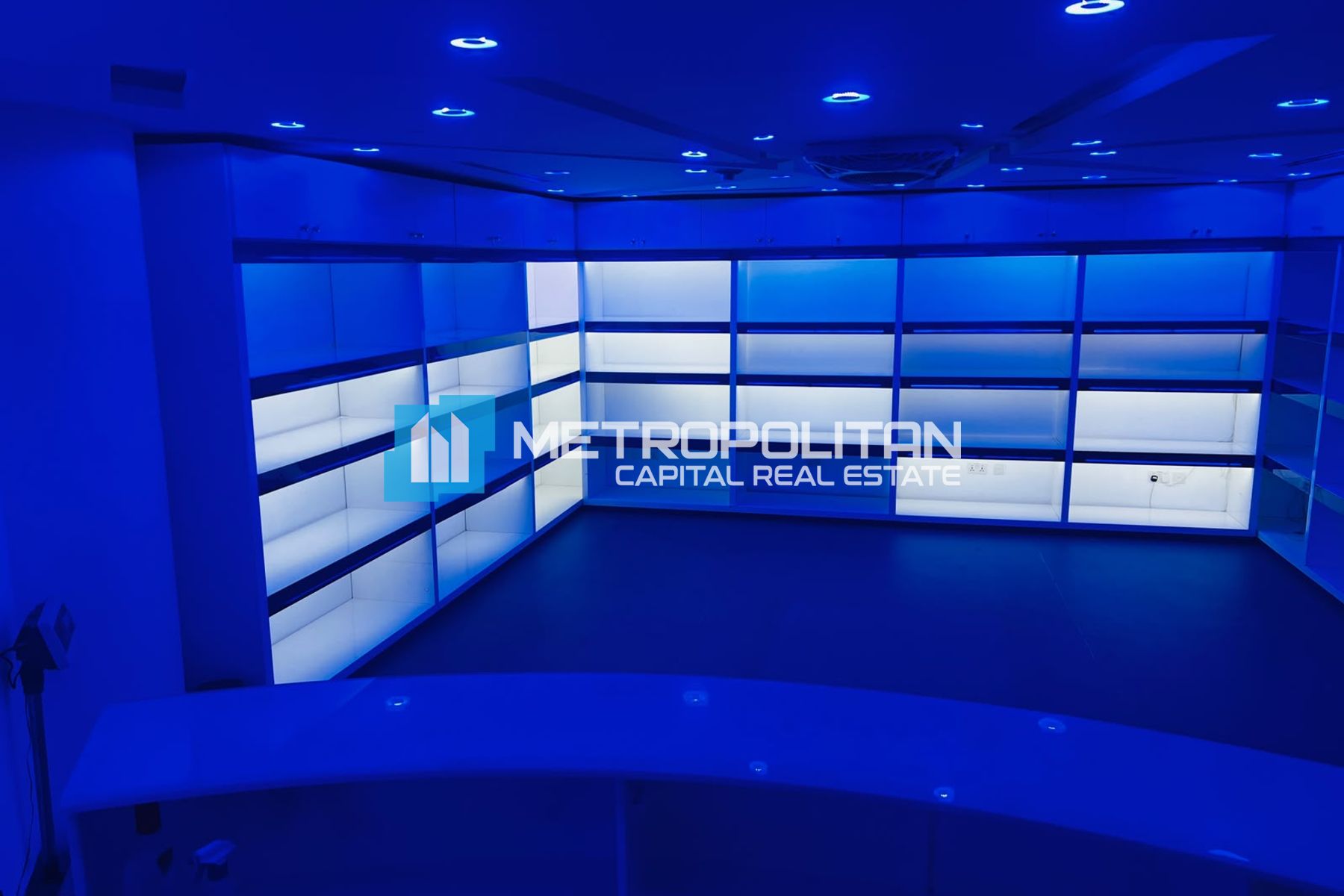 Retail Shop | Prime Location | Low Floor