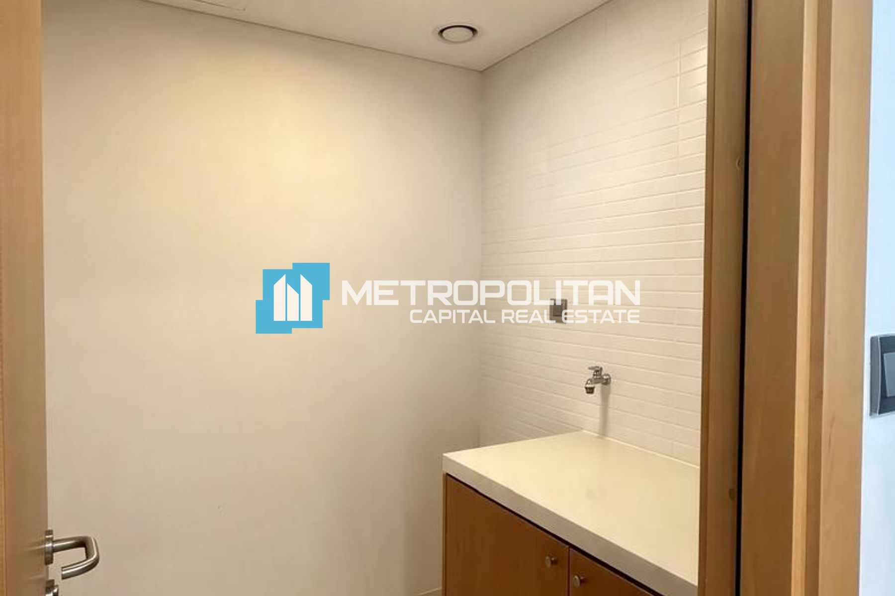 High Floor 2BR | Ready to Move | Prime Location