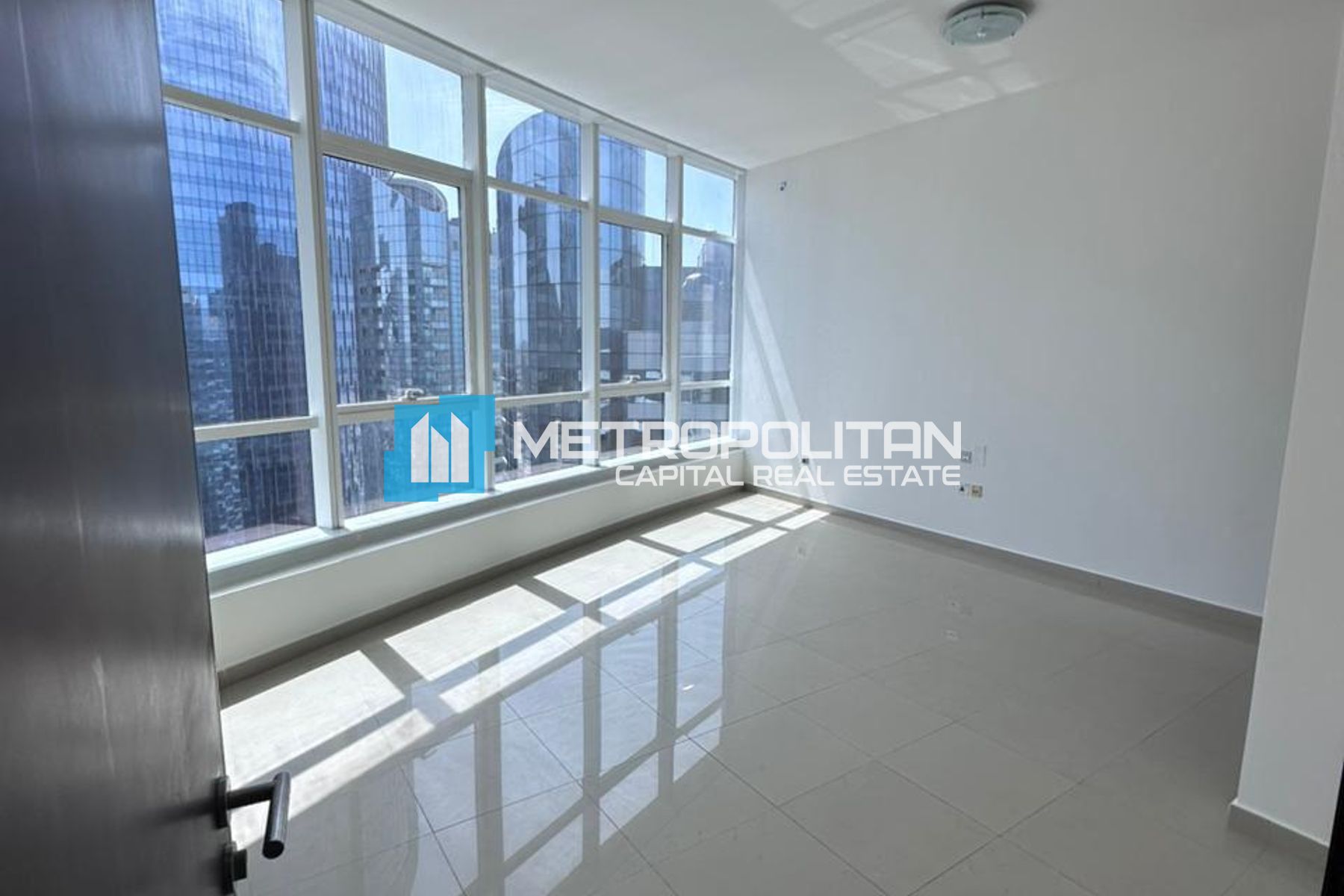 HOT DEAL | HIGH FLOOR | VACANT | READY TO MOVE