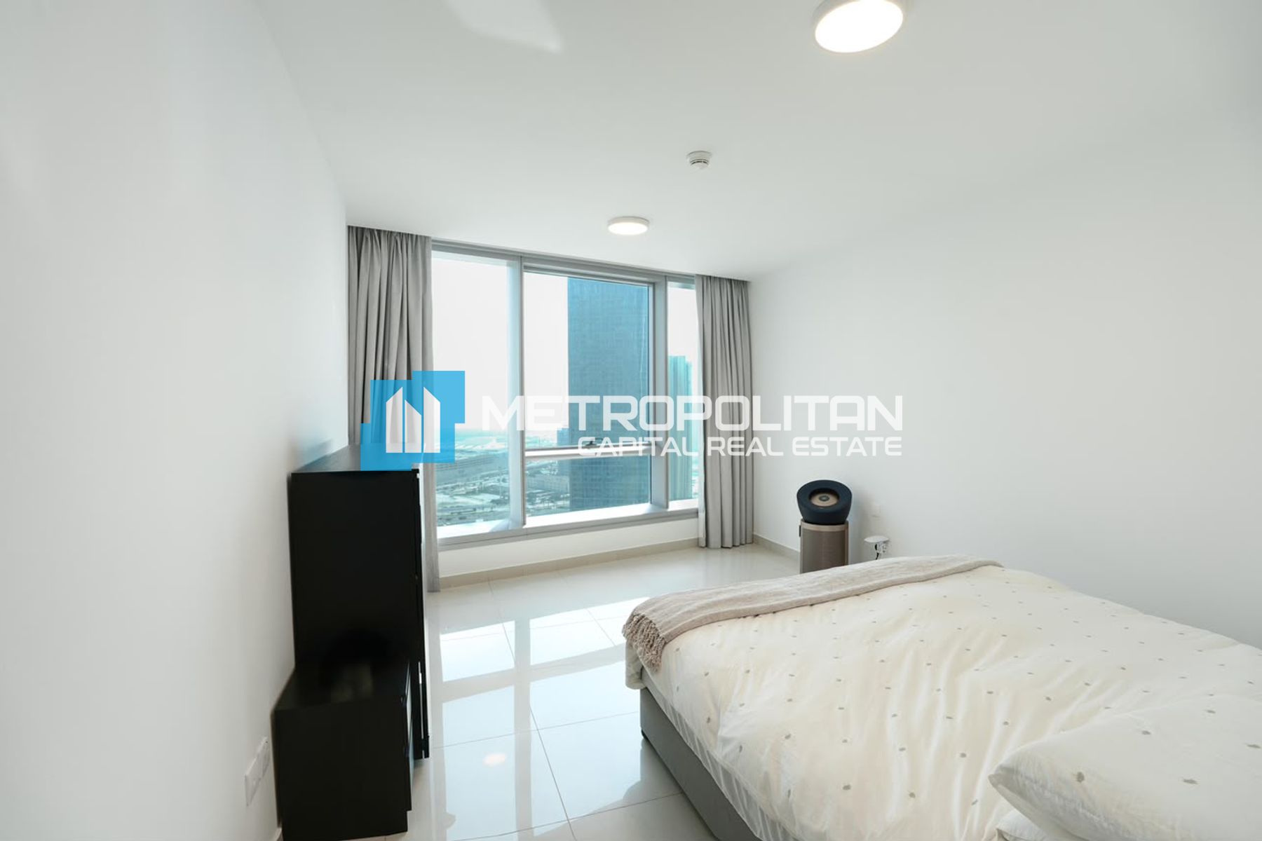 UPGRADED UNIT | WELL MAINTAINED | HIGH FLOOR