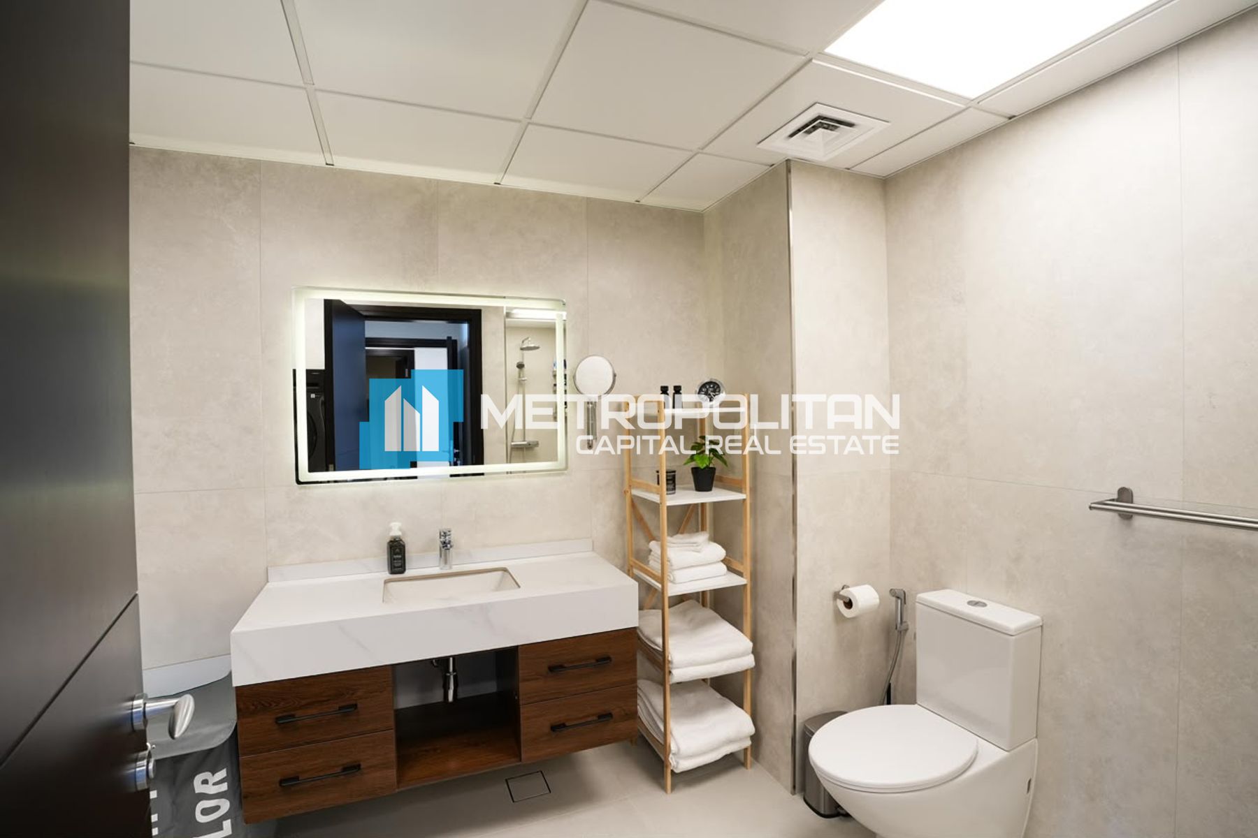 UPGRADED UNIT | WELL MAINTAINED | HIGH FLOOR