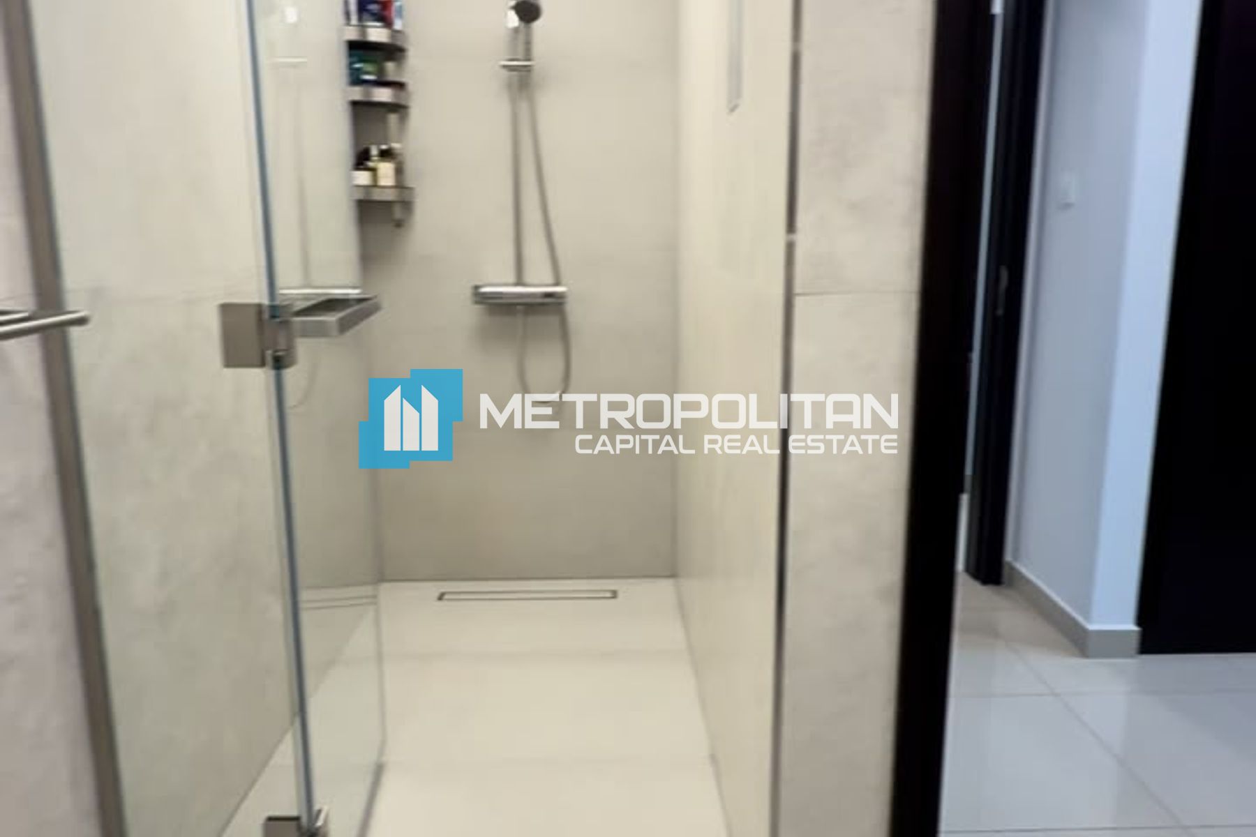 UPGRADED UNIT | WELL MAINTAINED | HIGH FLOOR
