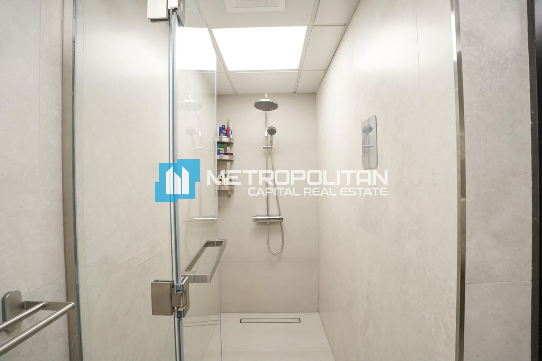 UPGRADED UNIT | WELL MAINTAINED | HIGH FLOOR