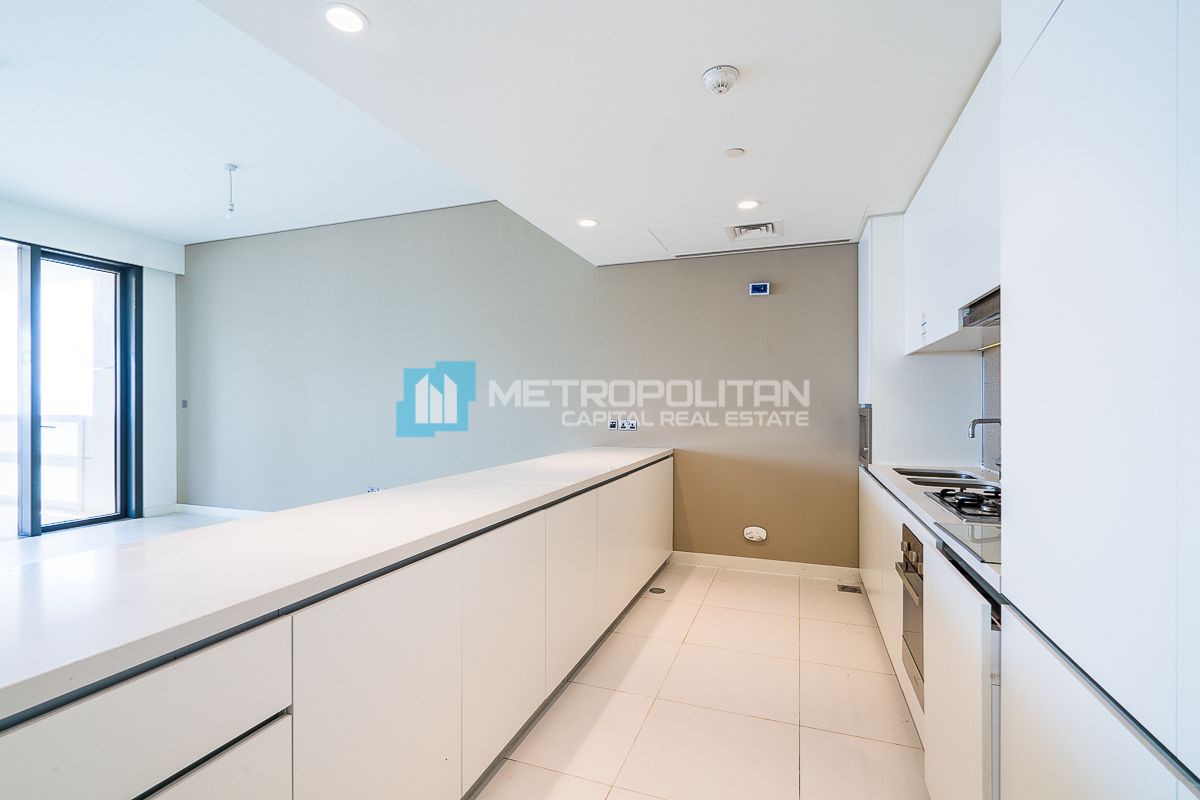 3BR Apartment for Sale in Baheen Tower, Al Reem Island - MCS-52226