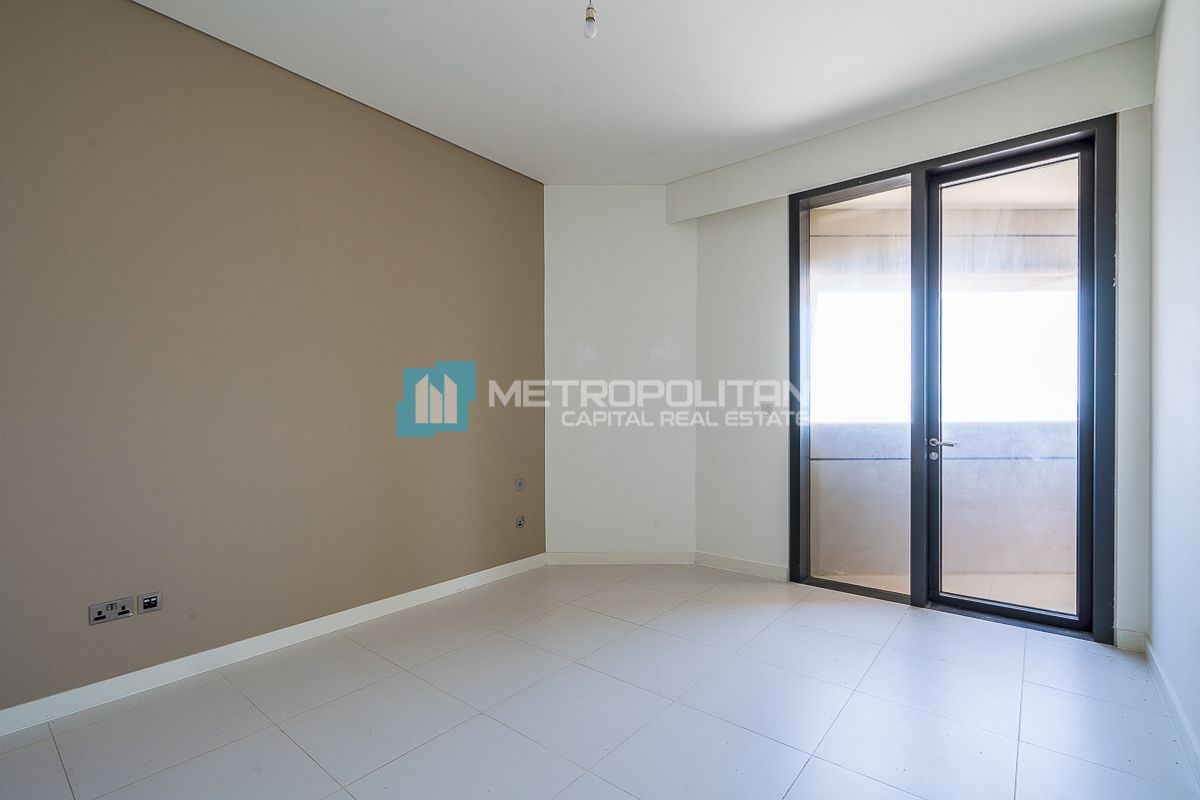 Furnished Unit | Upgraded 3BR w/ Balcony| High ROI