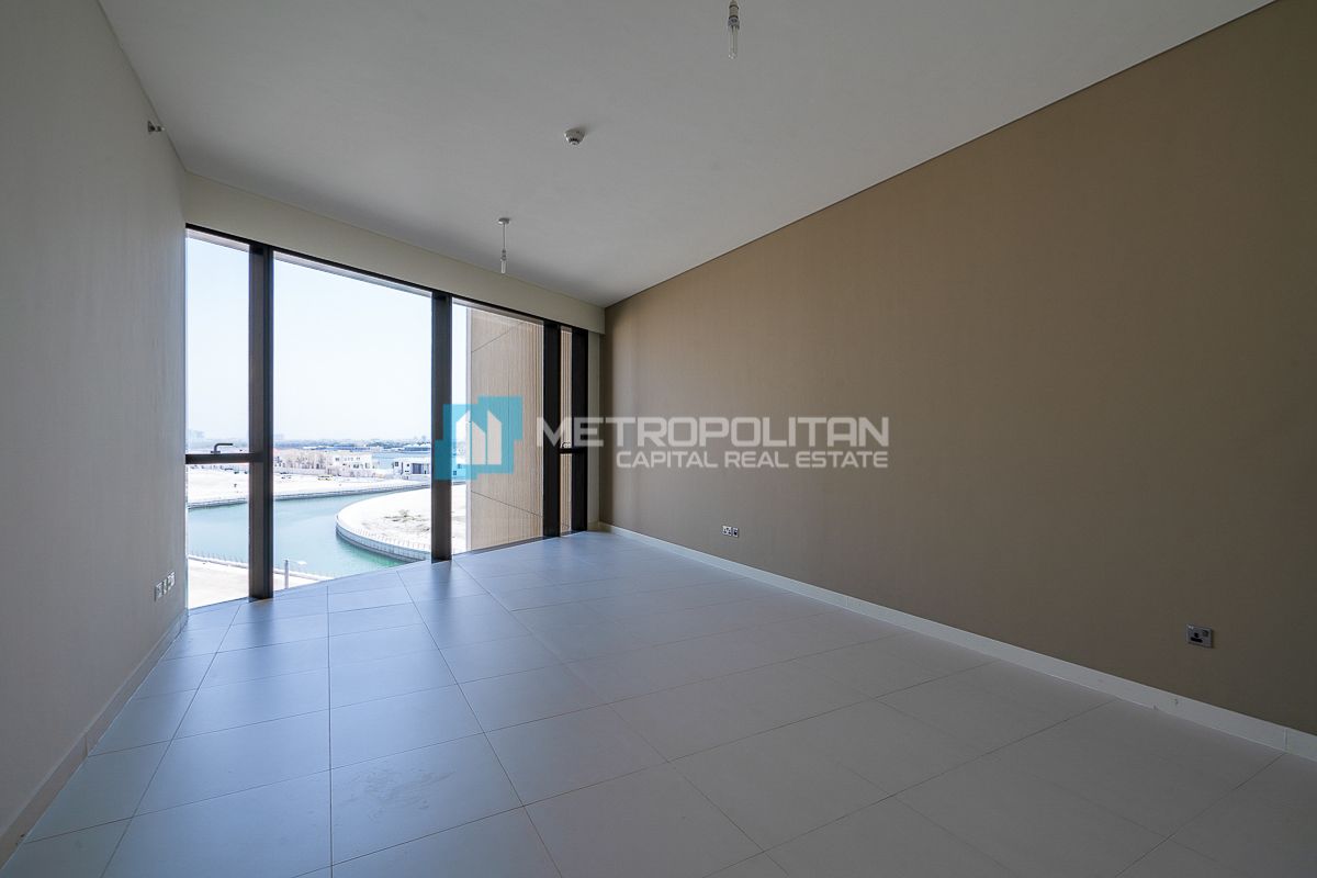 1BR Apartment for Sale in Baheen Tower, Al Reem Island - MCS-52227