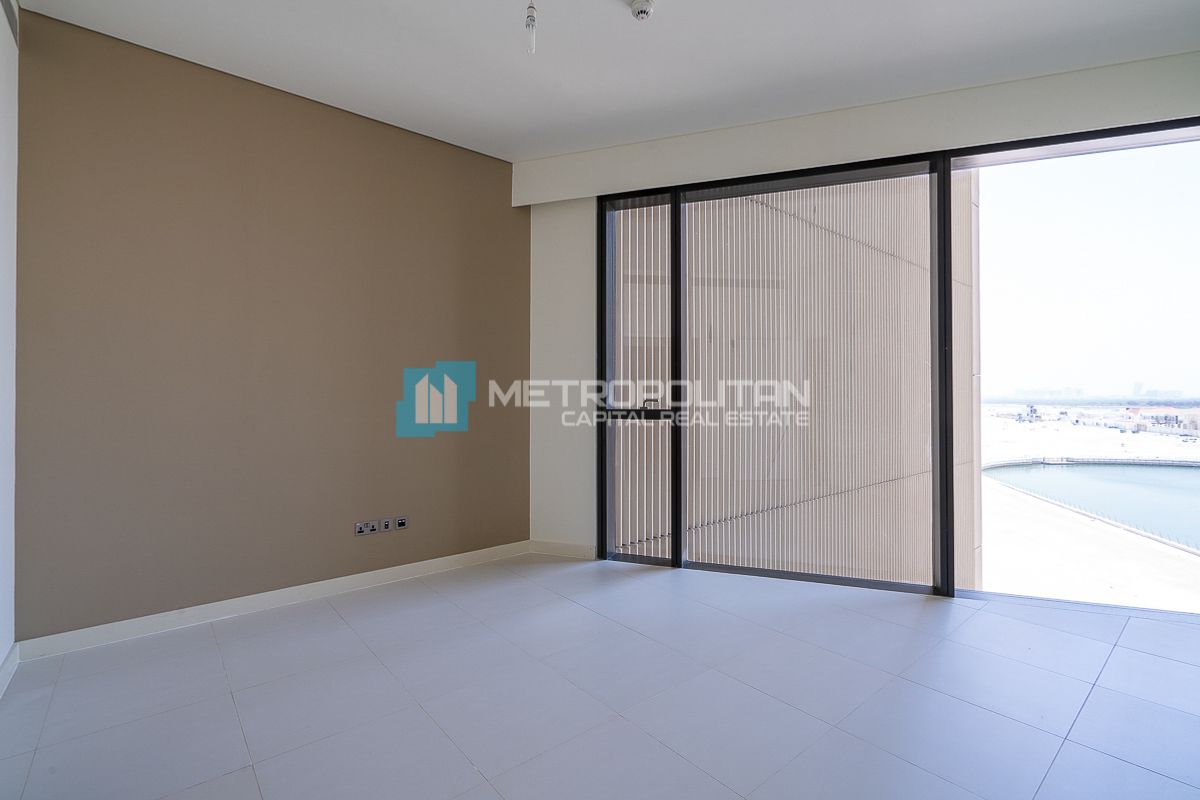 1BR Apartment for Sale in Baheen Tower, Al Reem Island - MCS-52227