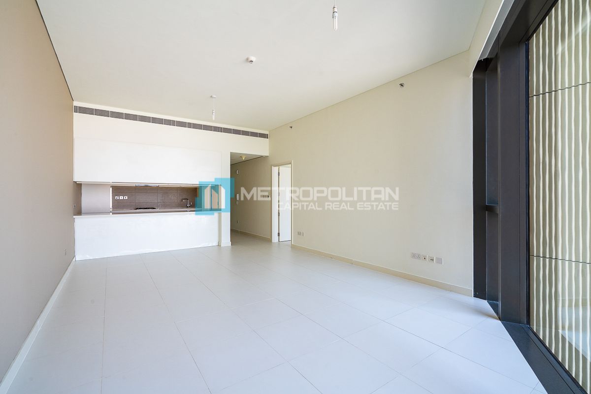Furnished 1BR+Balcony| High Floor| Upgraded Unit