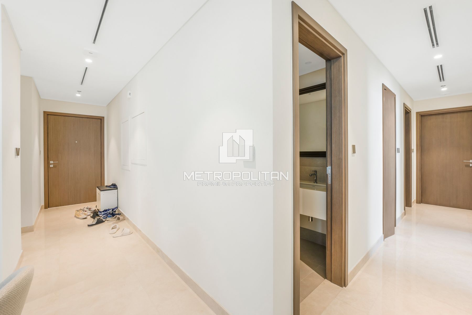 Genuine Resale | Full Marina View | Luxury Living photo-3