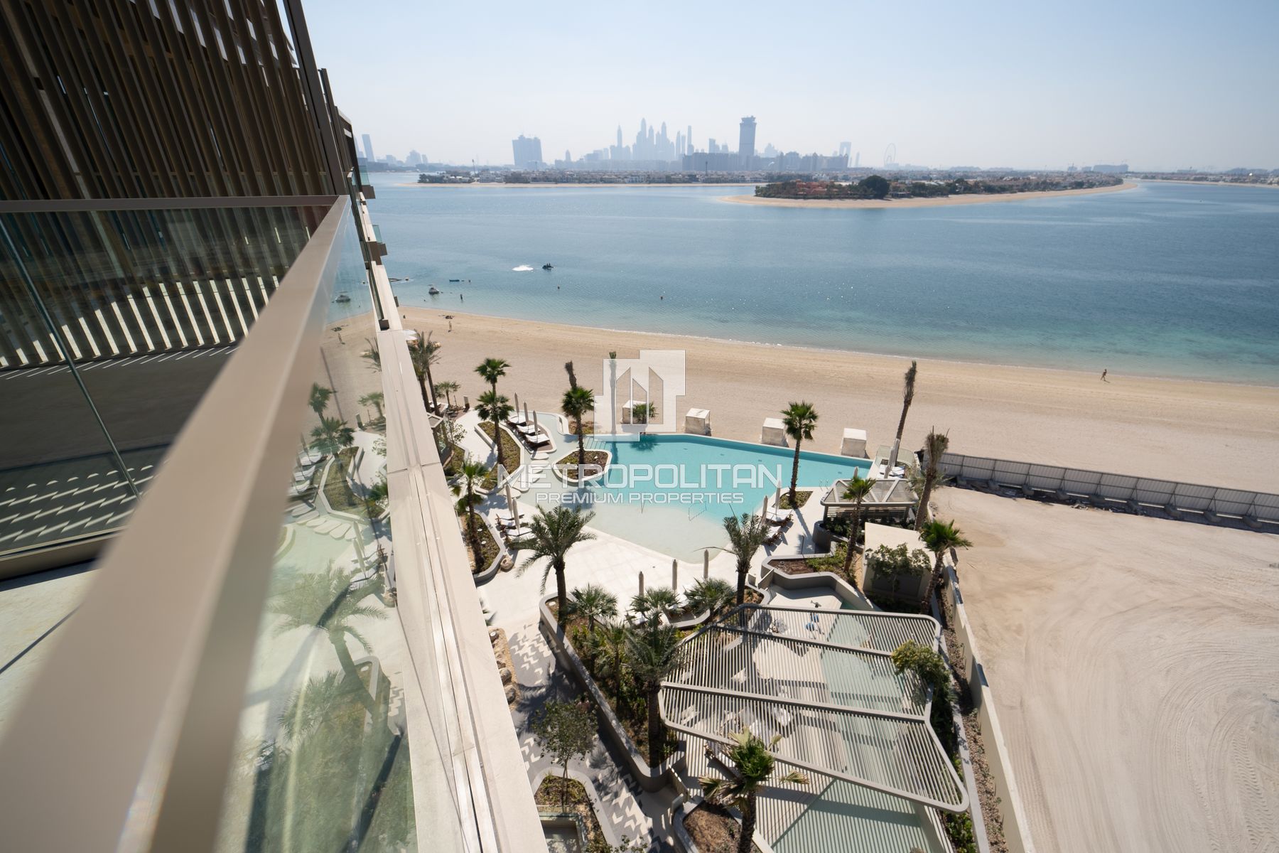 Beachfront Living | Sea View | Vacant photo-17