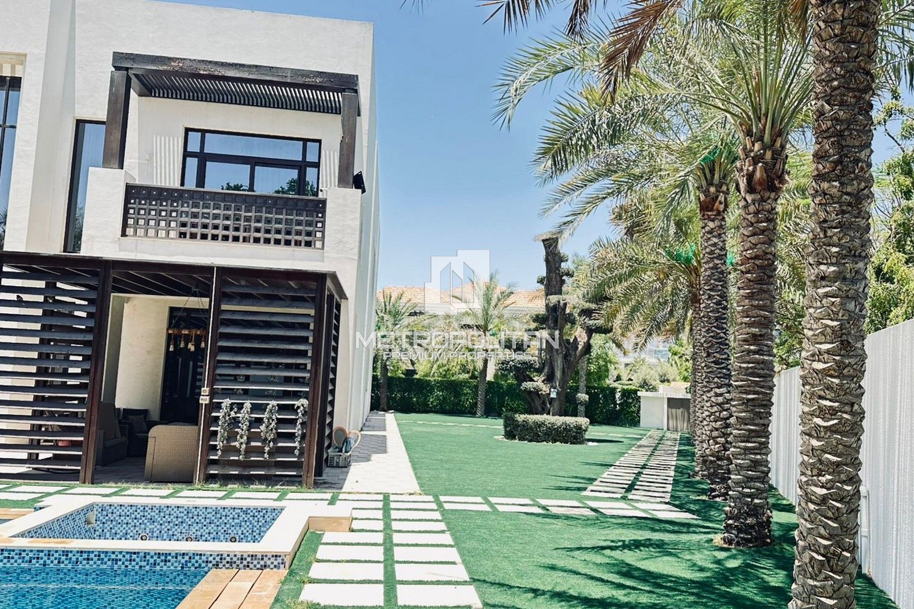 Luxurious Villa with Huge Plot | Prime Location
