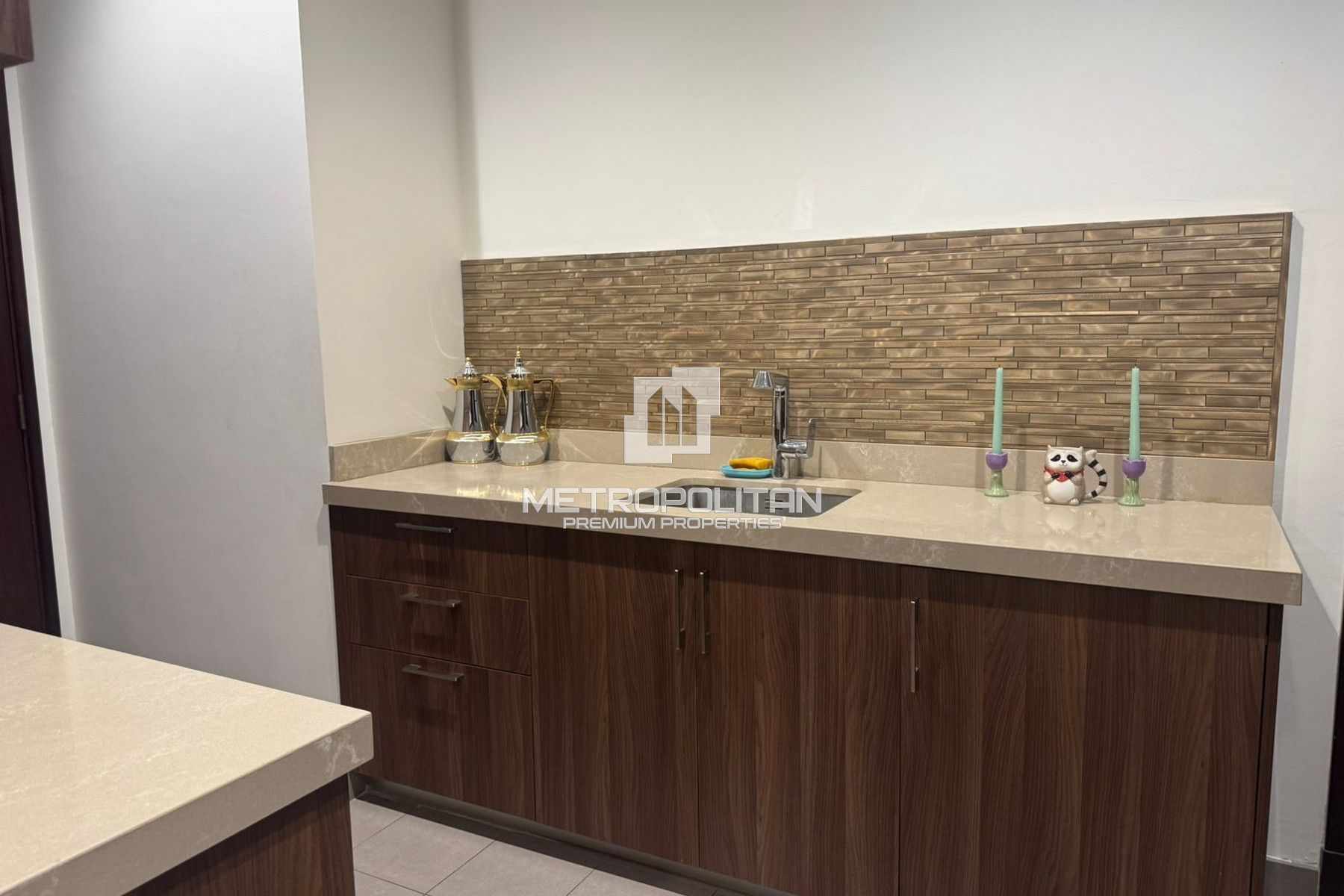 Luxurious Villa with Huge Plot | Prime Location
