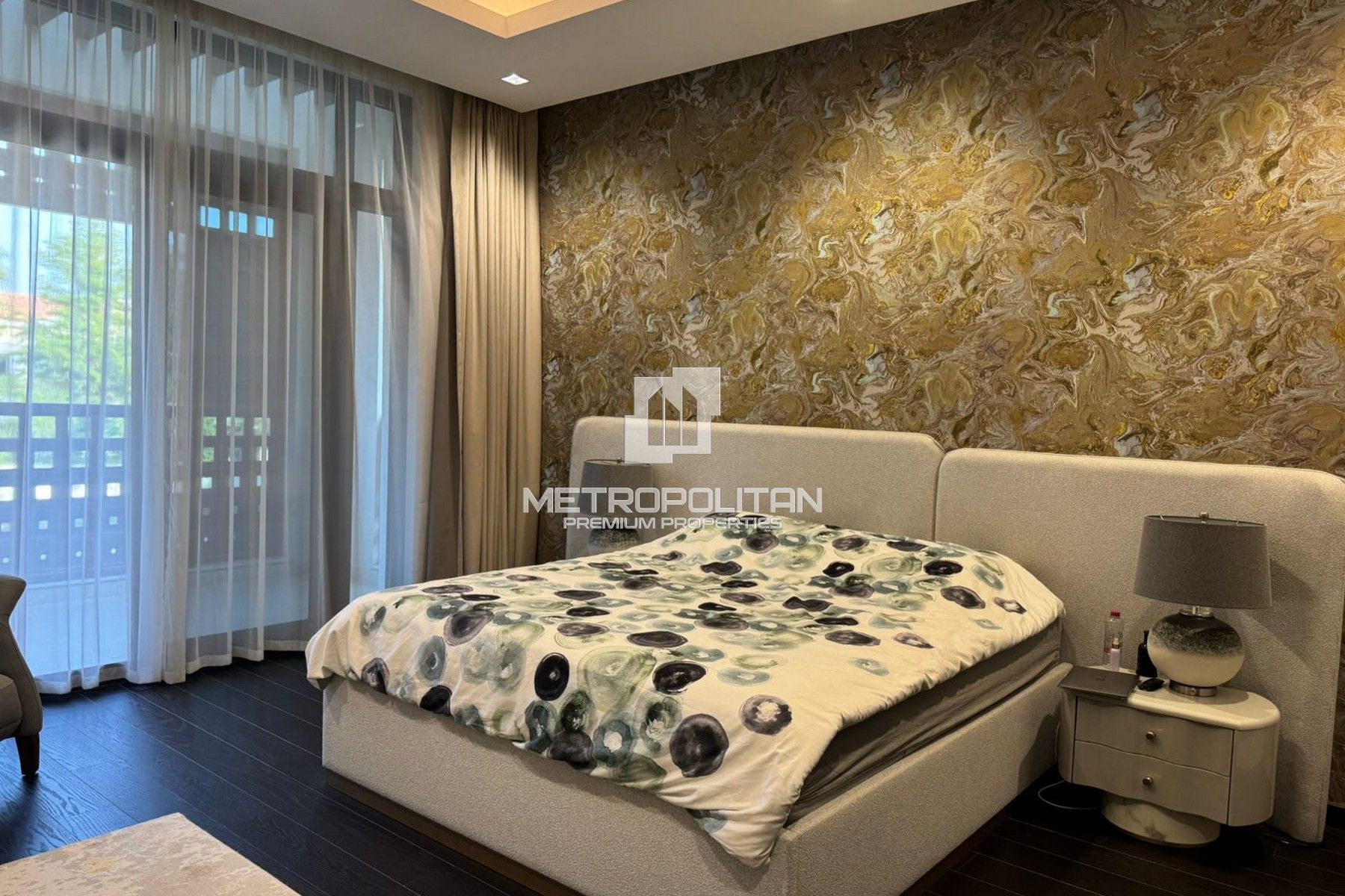 Luxurious Villa with Huge Plot | Prime Location