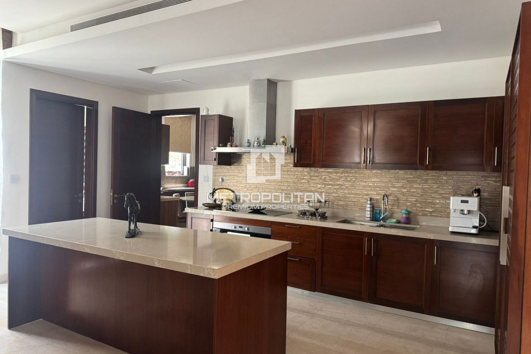 Luxurious Villa with Huge Plot | Prime Location