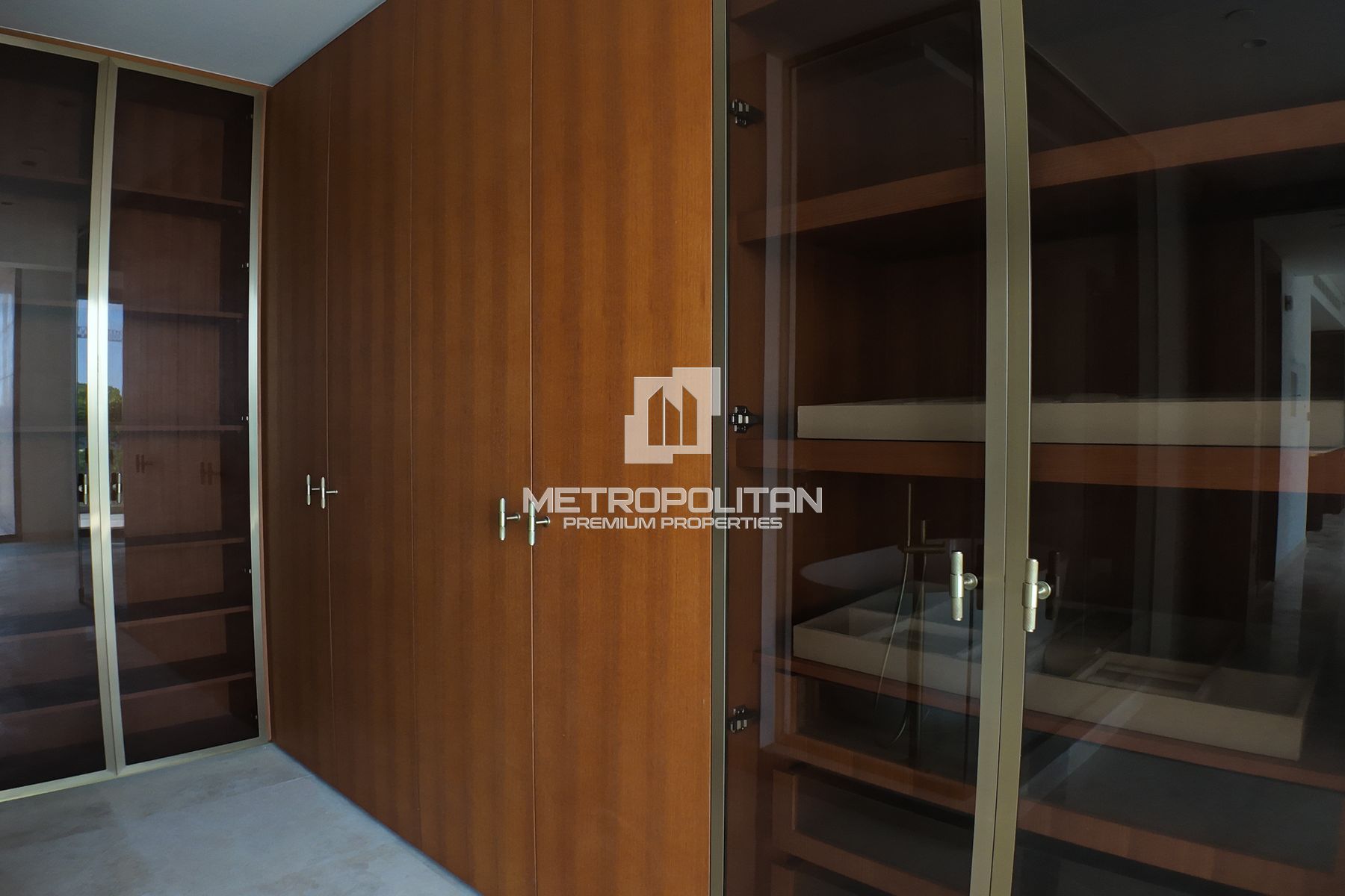2BR Apartment for Rent in Palm Jumeirah – MPR-10005