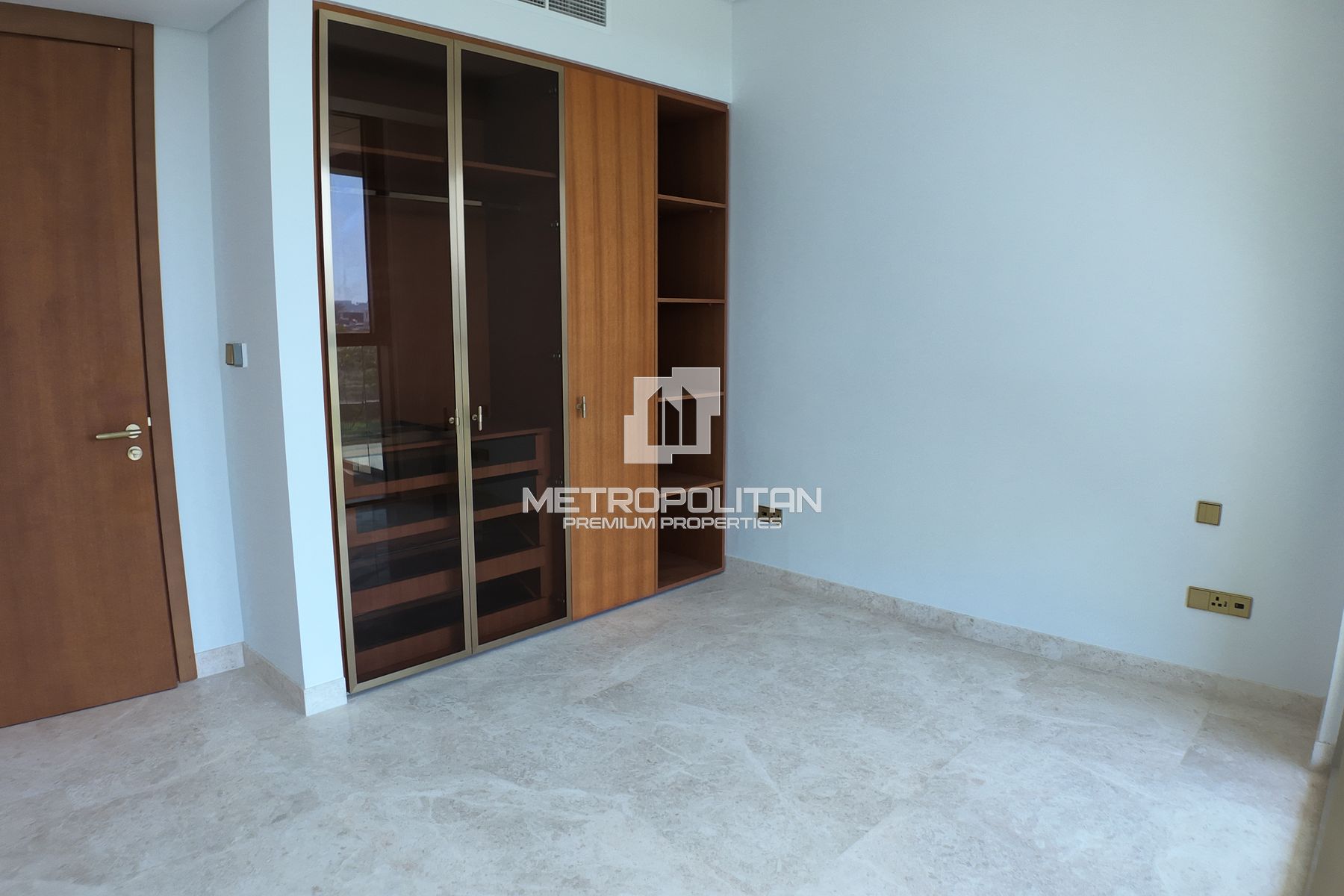 2BR Apartment for Rent in Palm Jumeirah – MPR-10005