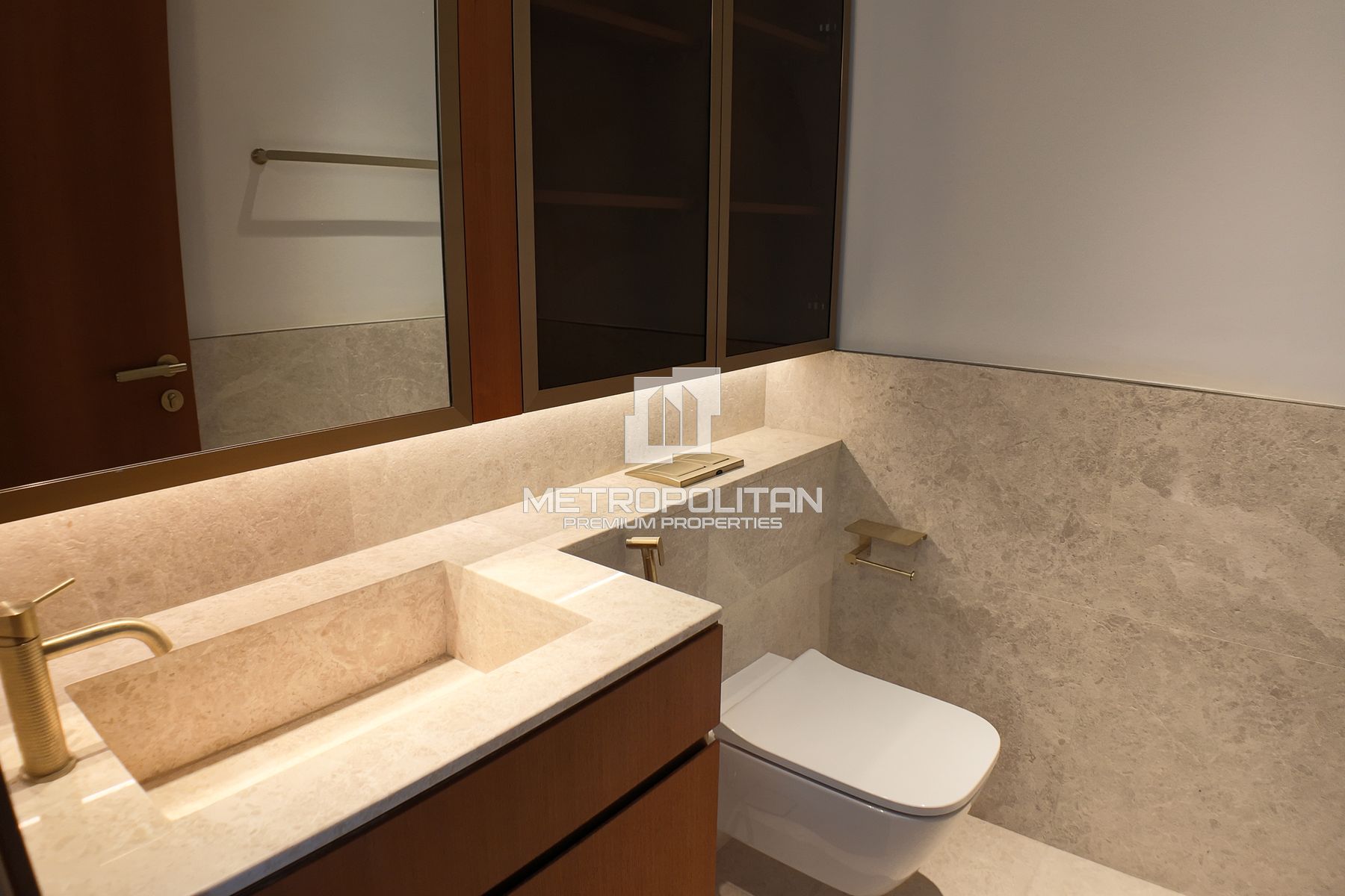 2BR Apartment for Rent in Palm Jumeirah – MPR-10005