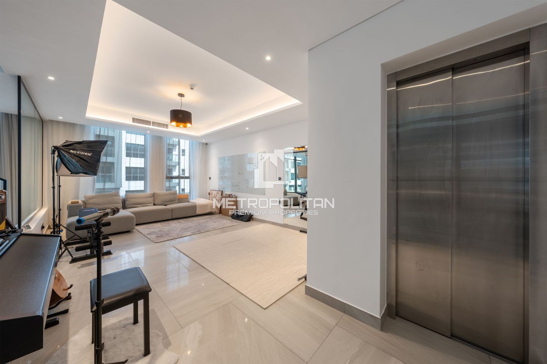 4BR Villa for Rent in Jumeirah Village Circle – MPR-10012
