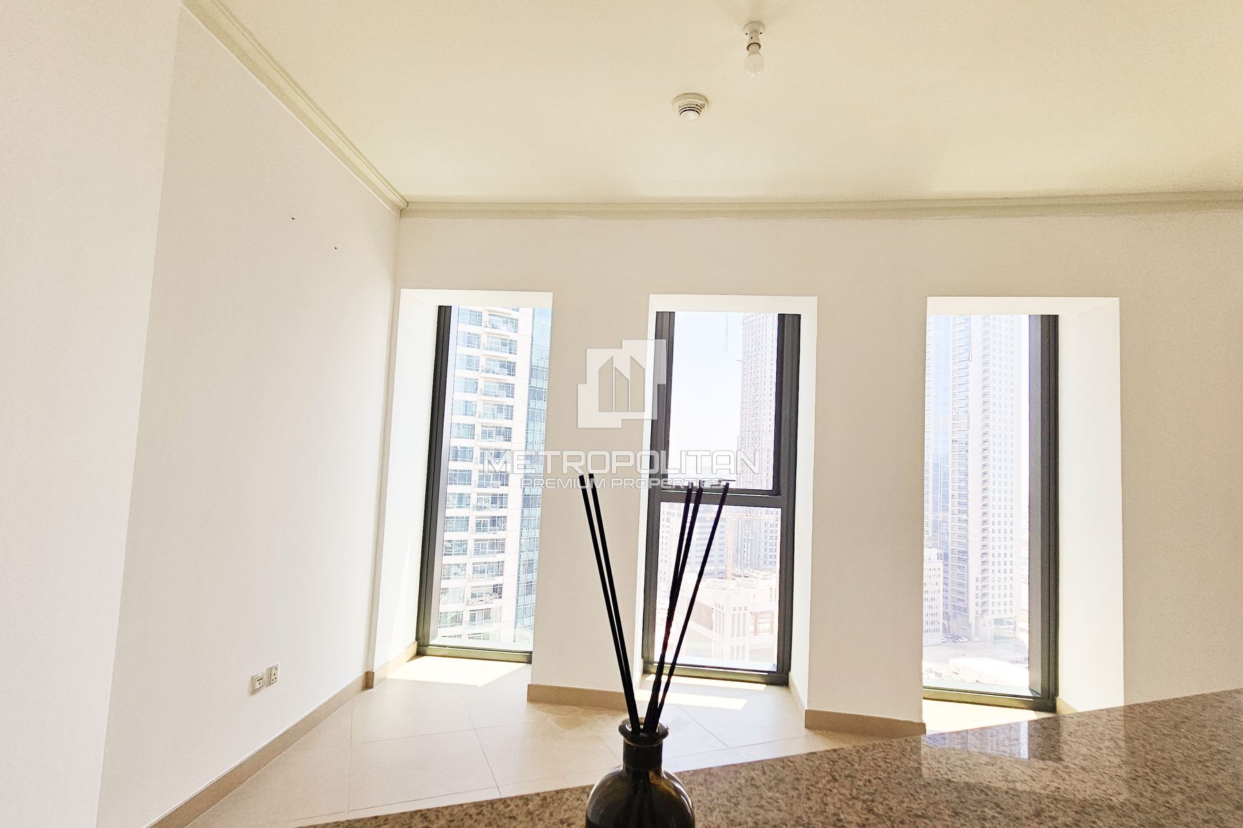 1BR Apartment for Rent in Downtown Dubai – MPR-10015