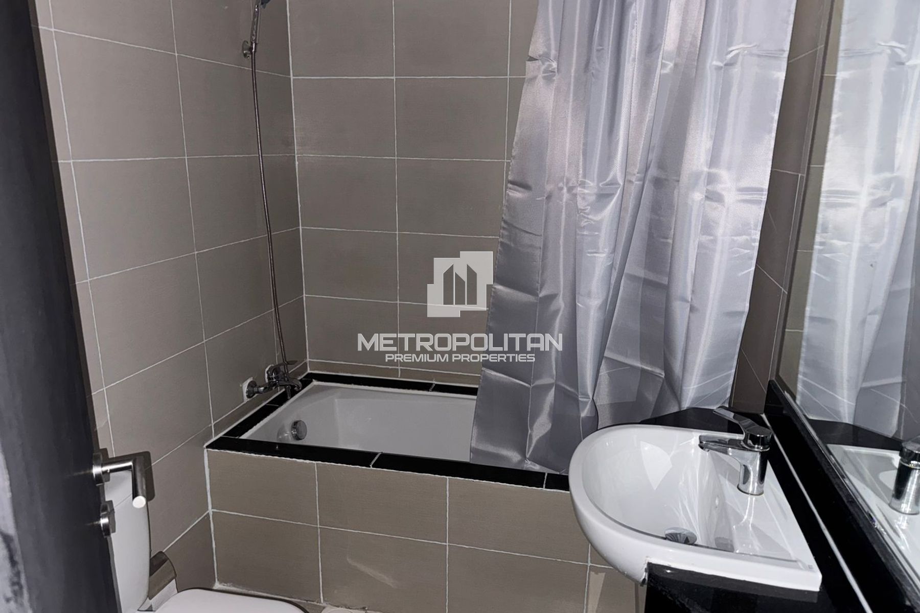 1BR Apartment for Rent in Jumeirah Village Circle – MPR-10022