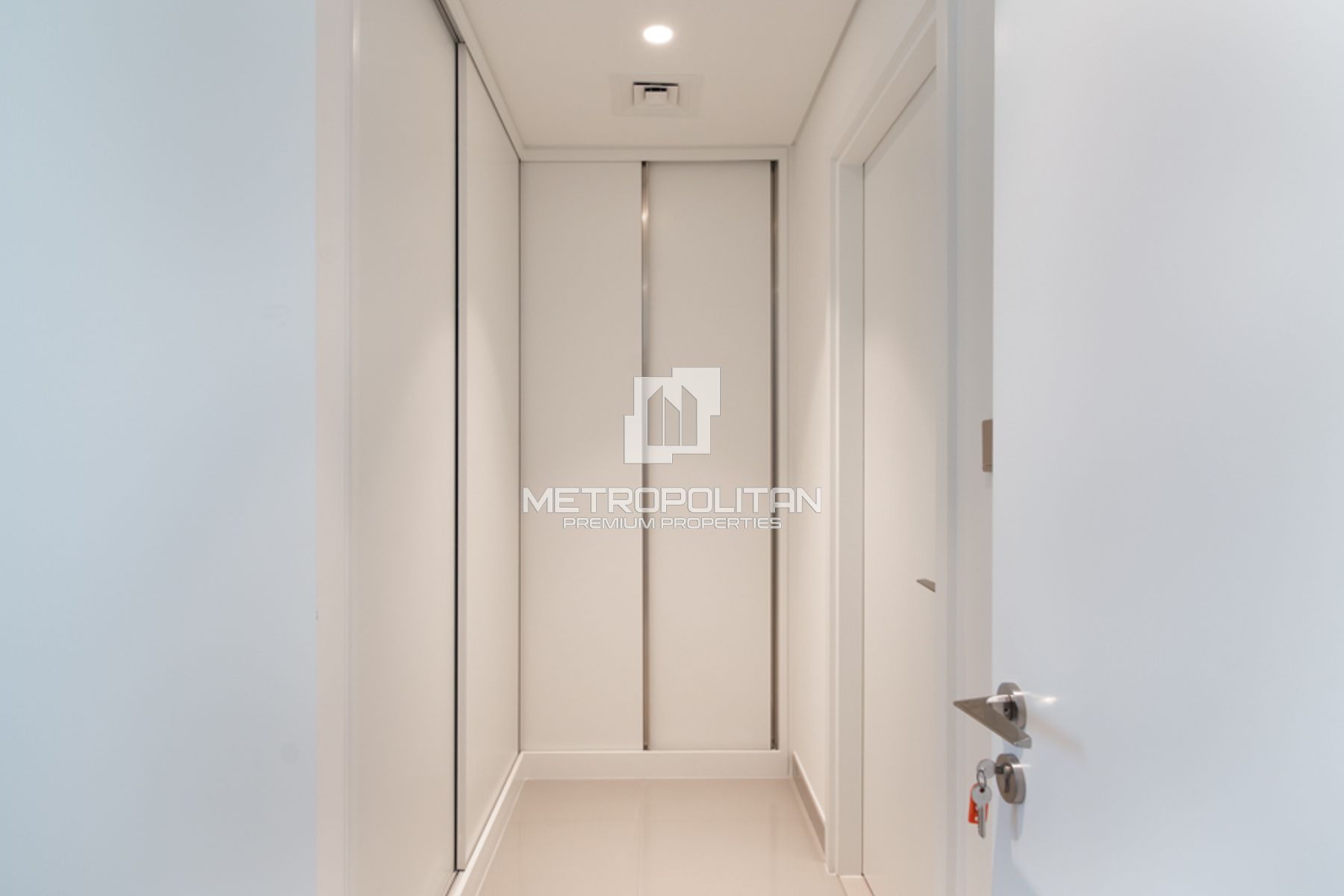2BR Apartment for Rent in Dubai Harbour – MPR-10044
