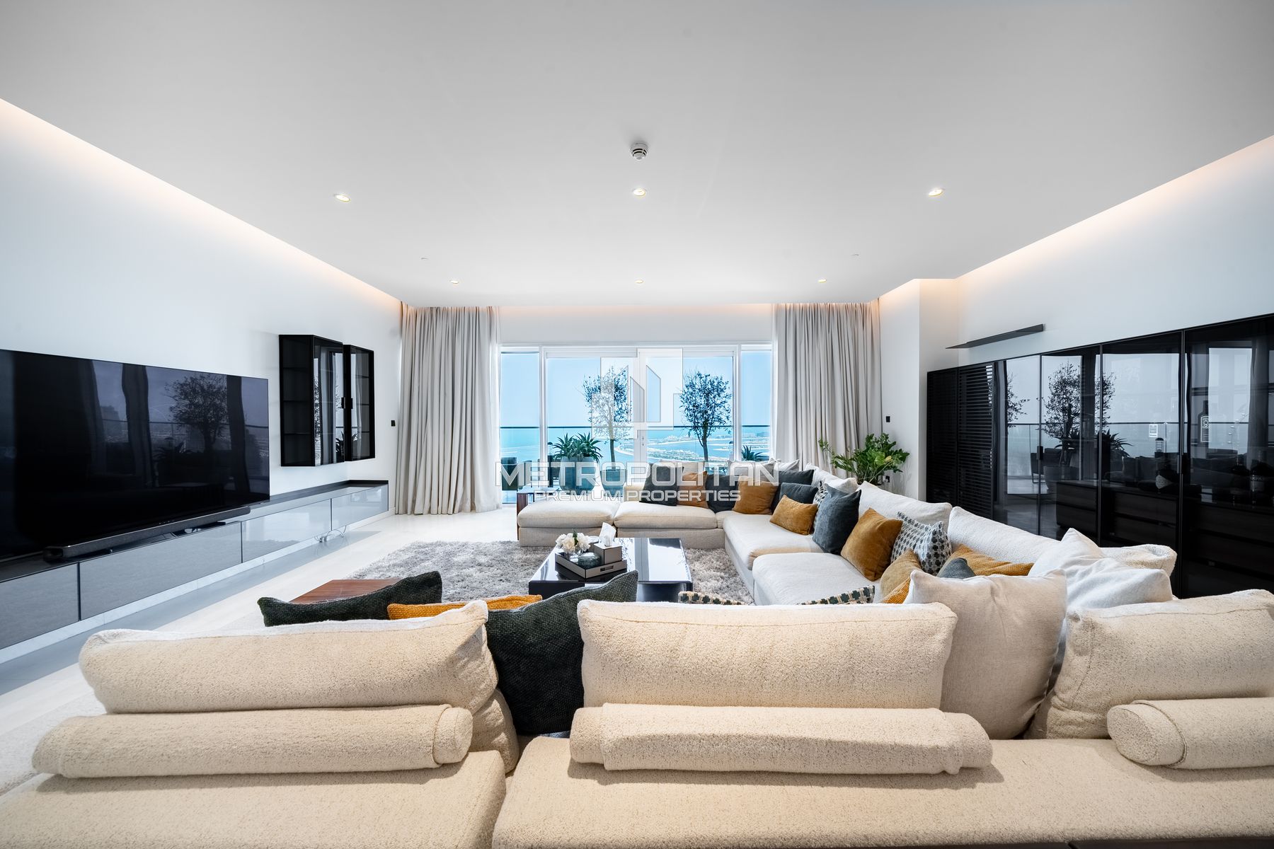 4BR Apartment for Rent in Jumeirah Beach Residence – MPR-10045